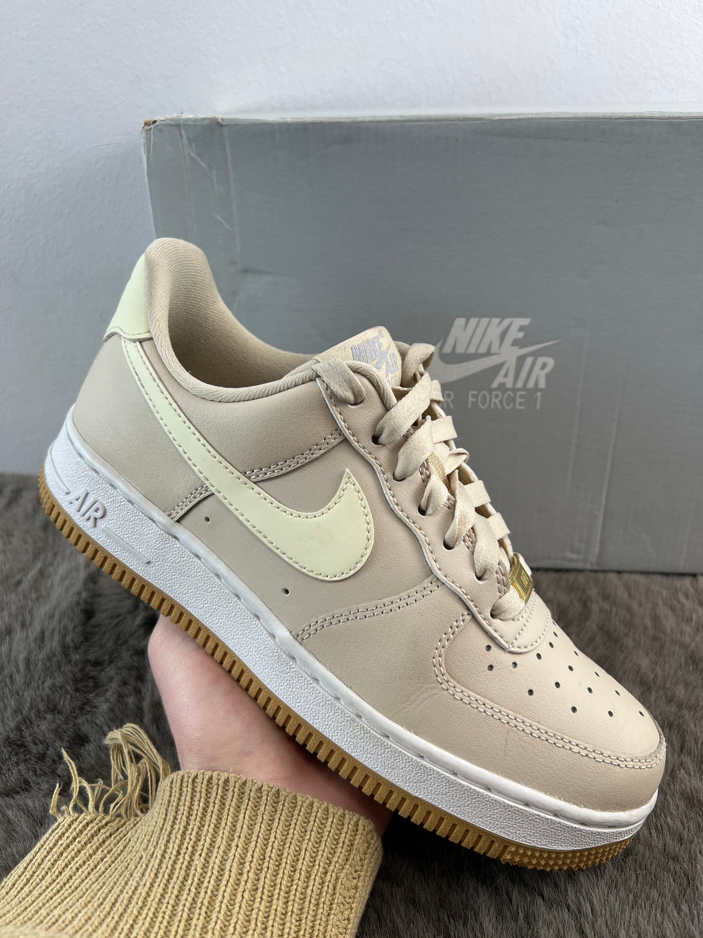 NIKE AIR FORCE 1