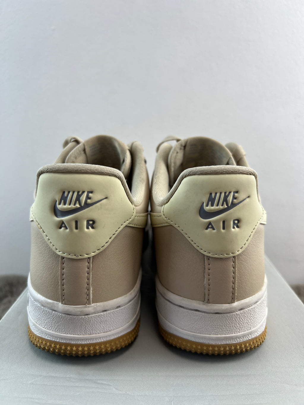 NIKE AIR FORCE 1