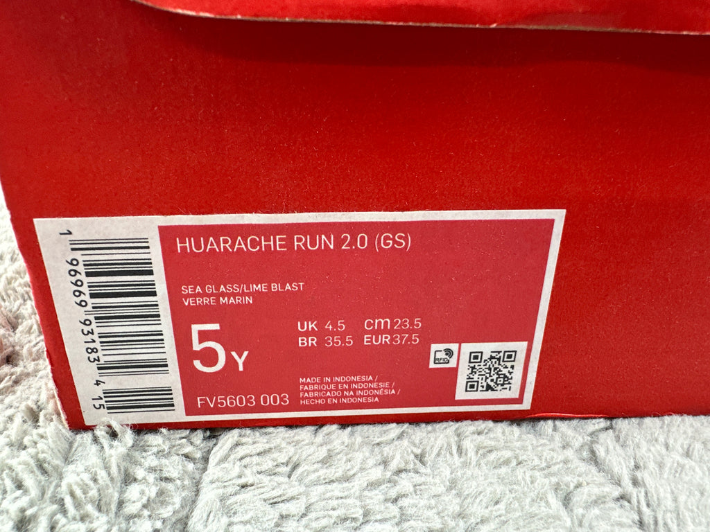 NIKE HUARACHE RUN