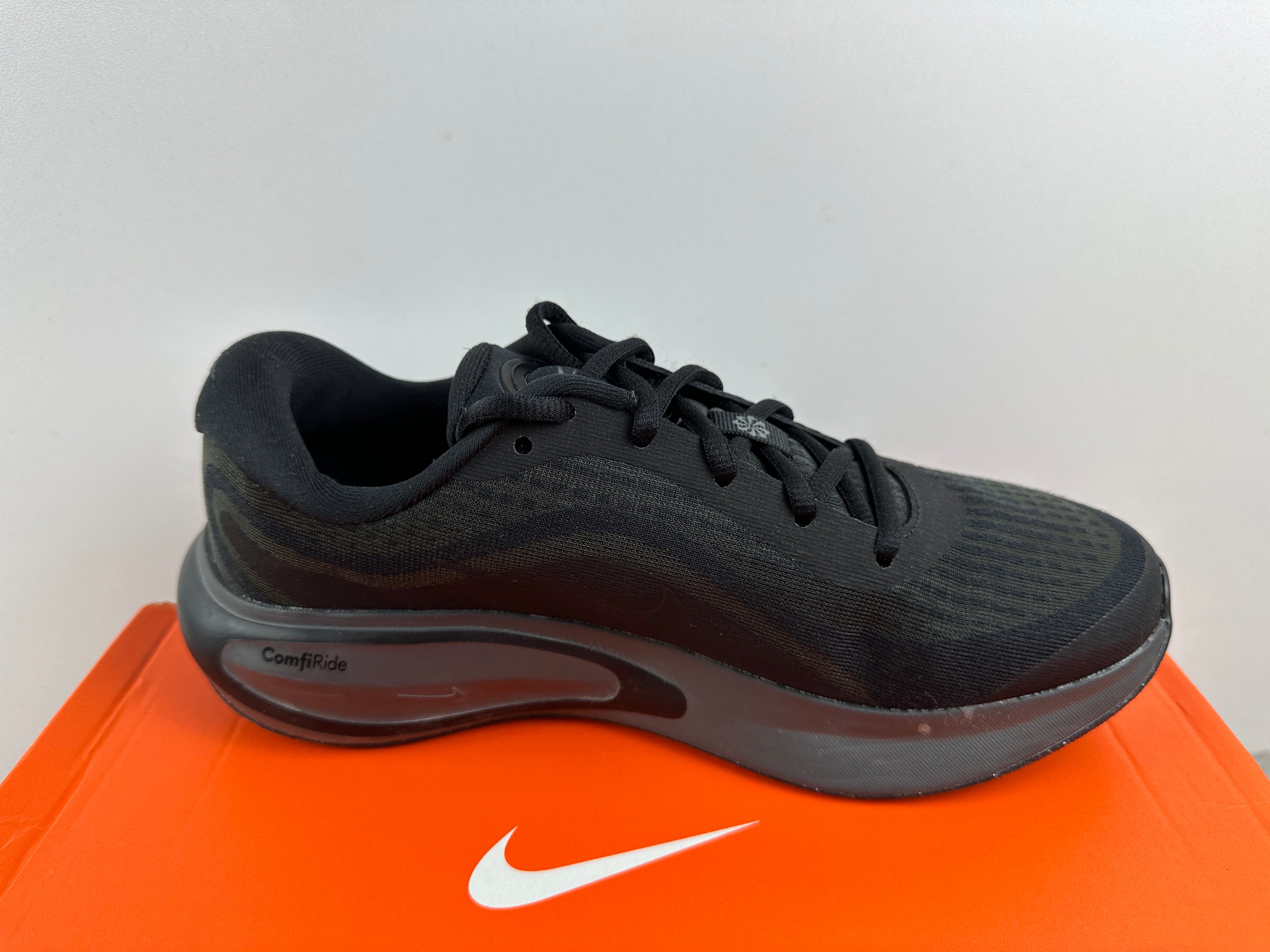 NIKE JOURNEY RUN