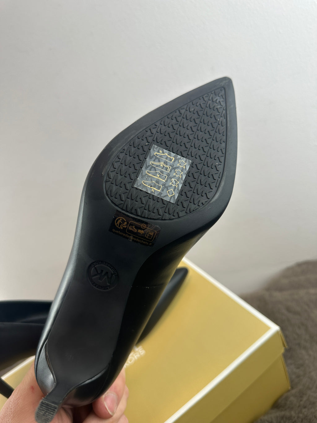 MICHAEL KORS ALINA FLEX PUMP