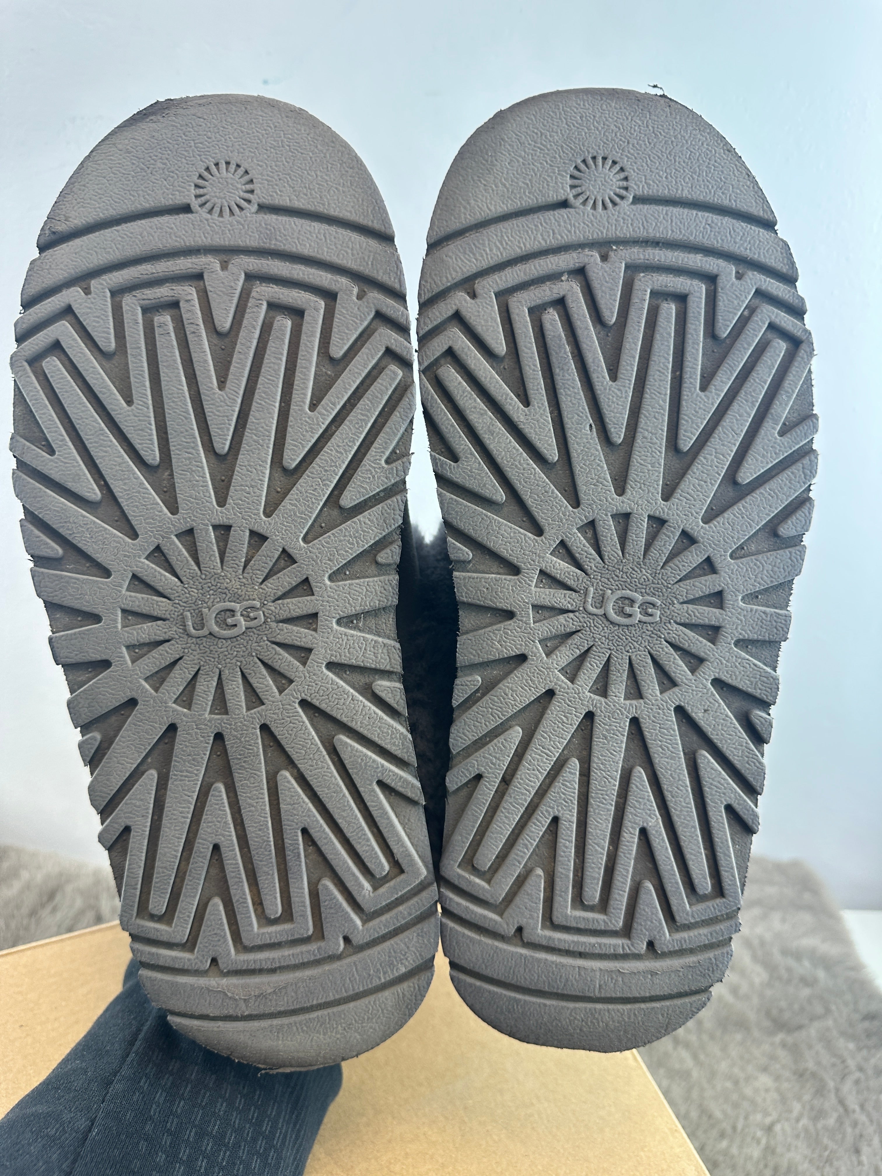 UGG TAZZELLE