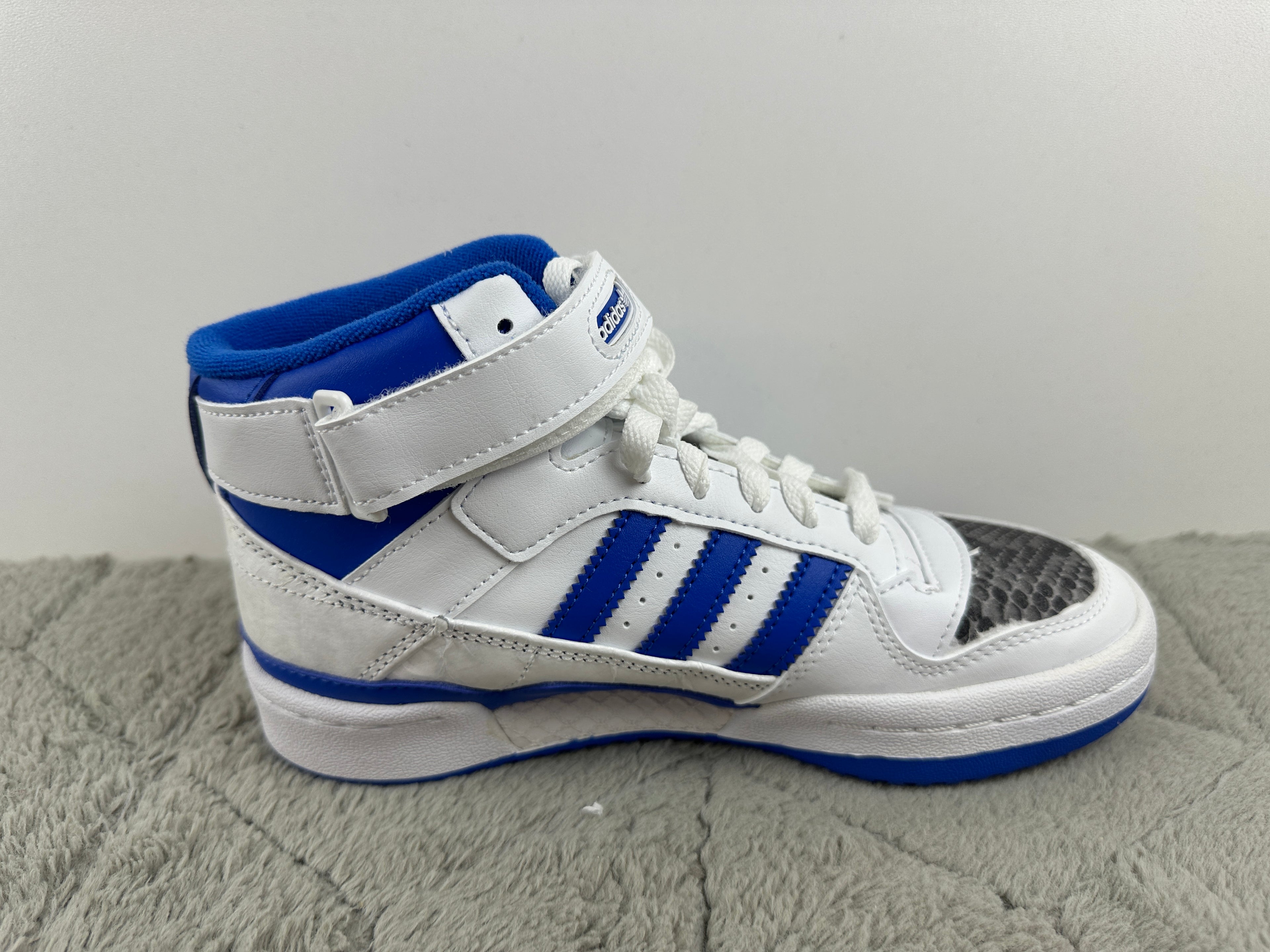 ADIDAS FORUM MID