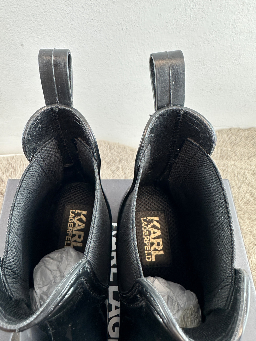 karl lagerfeld kalosh 2