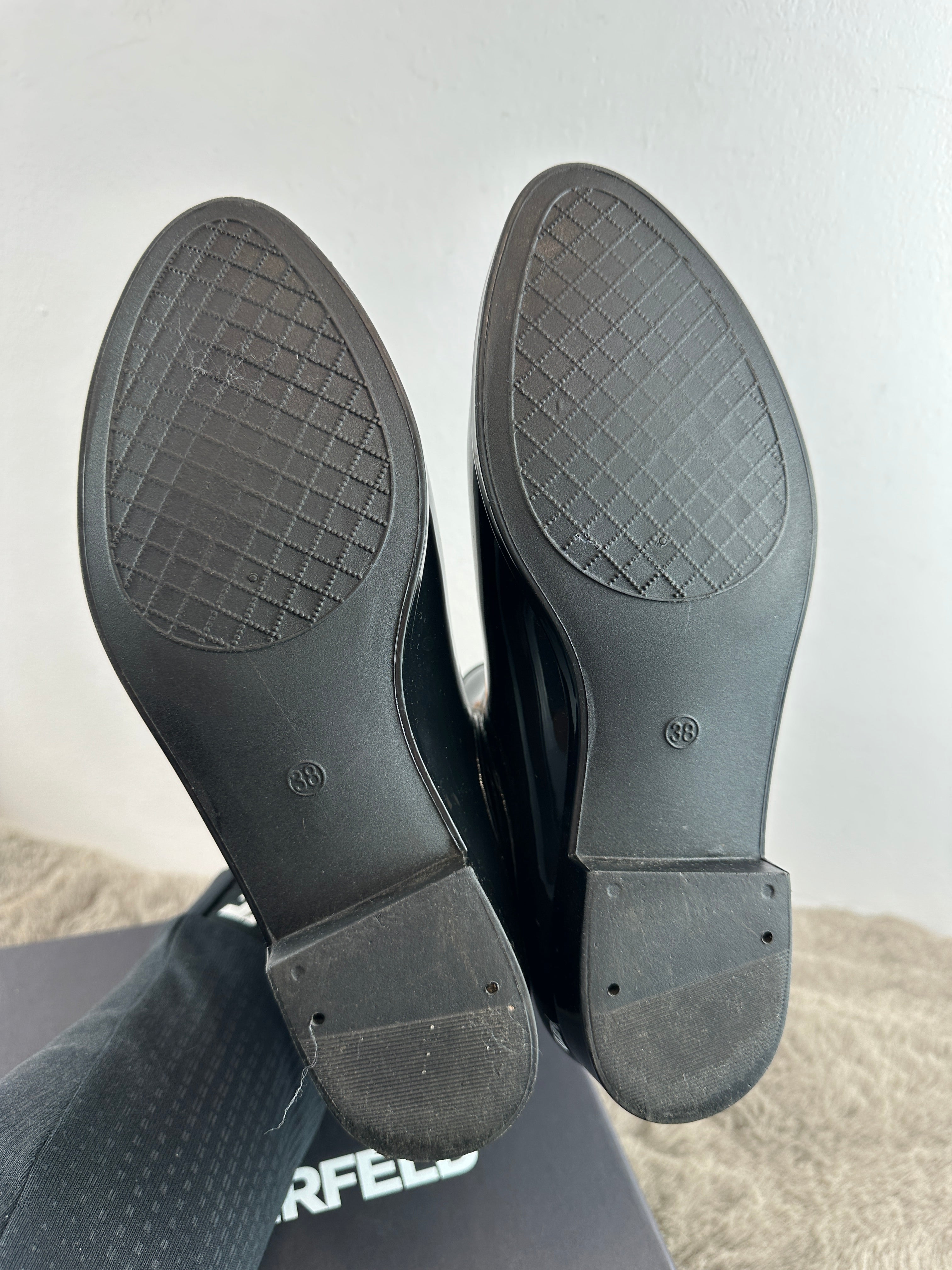 karl lagerfeld kalosh 2