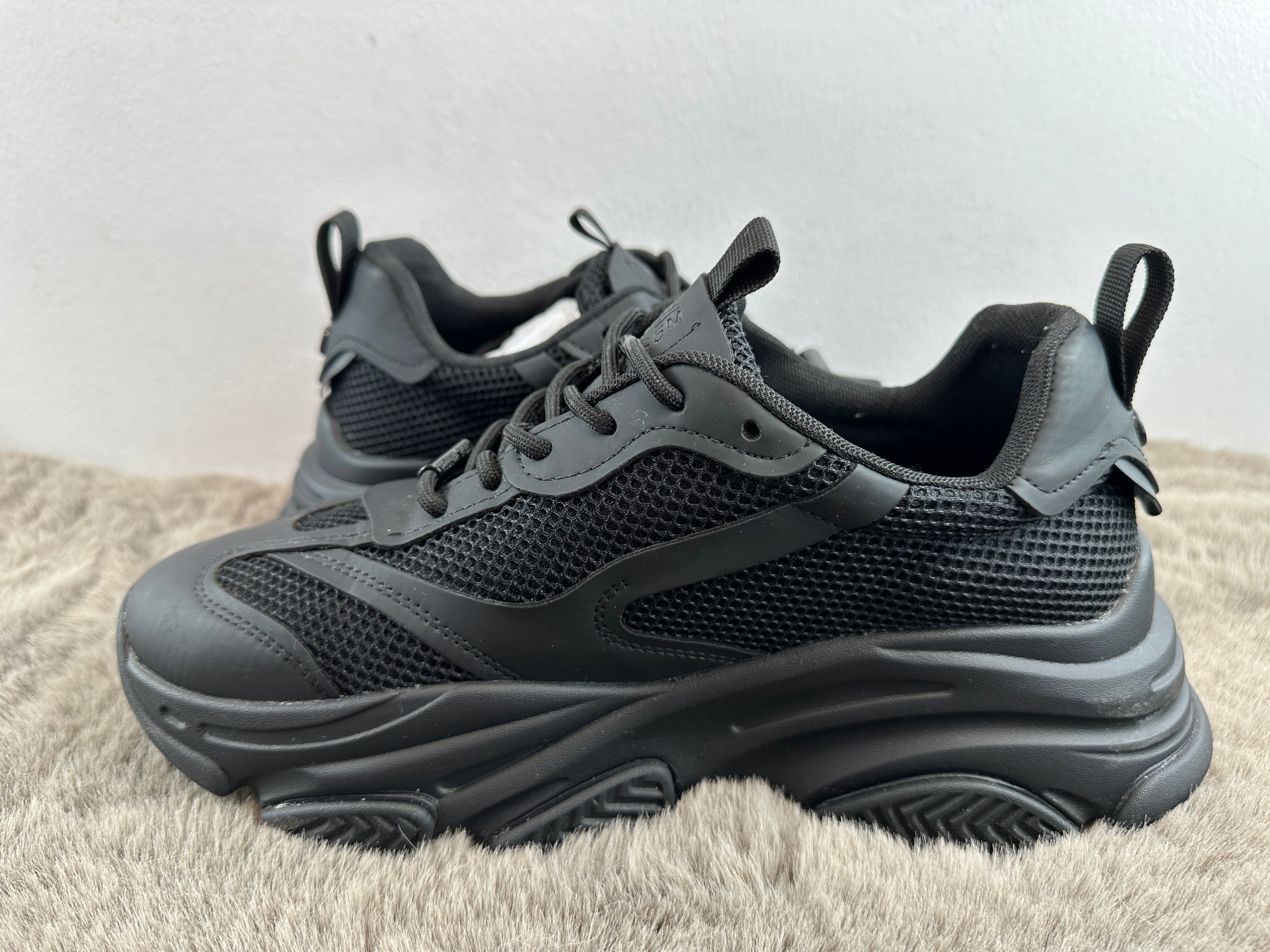 STEVE MADDEN POSSESSION