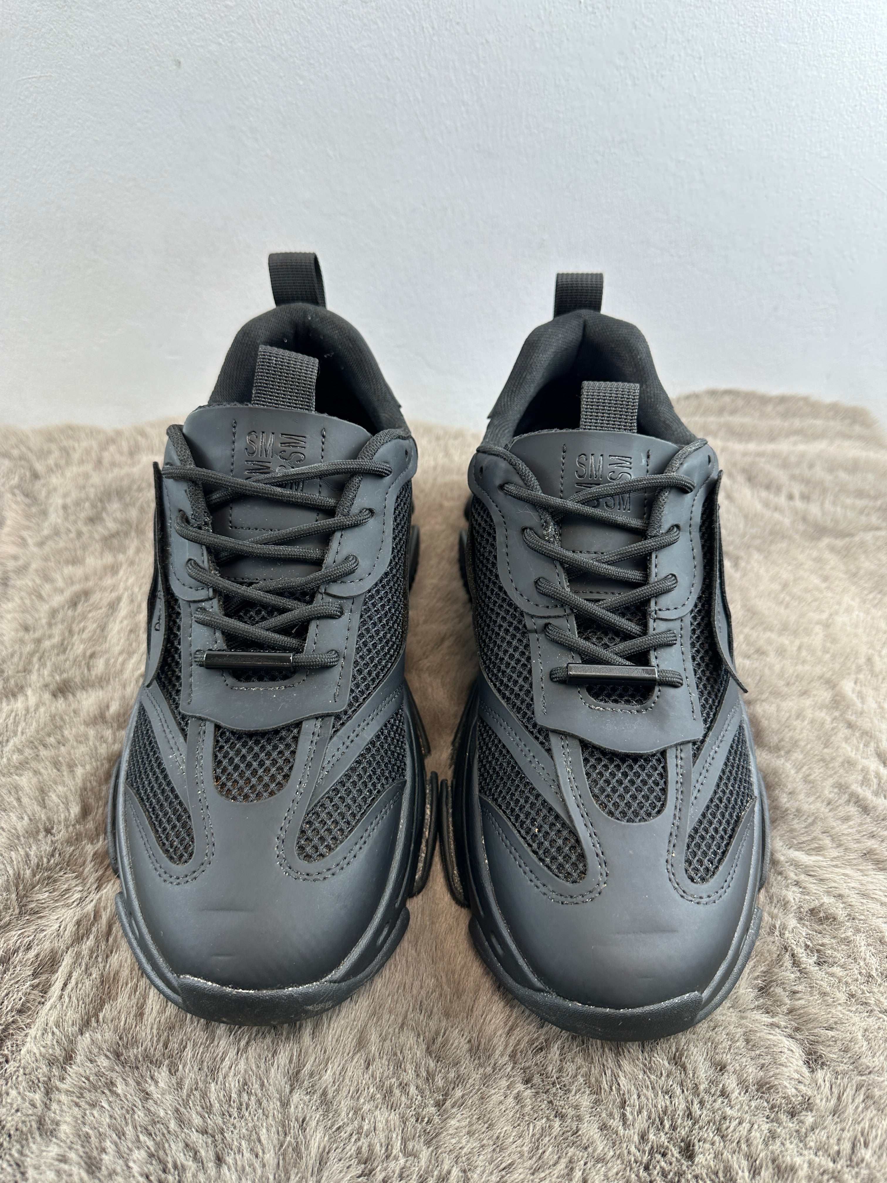 STEVE MADDEN POSSESSION