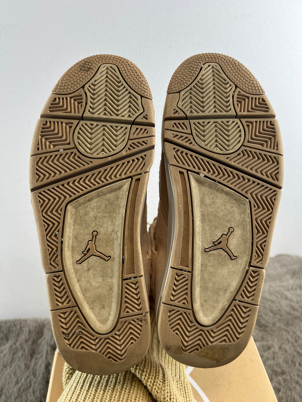 NIKE AIR JORDAN 4 RETRO COZY GIRL