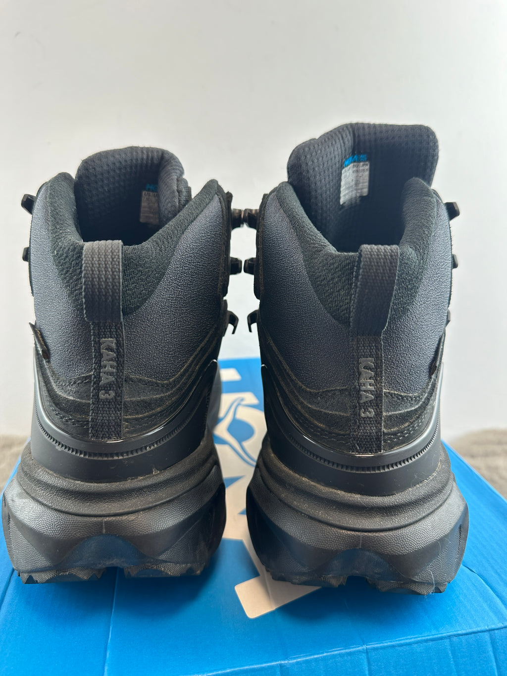 hoka kaha 3 gtx