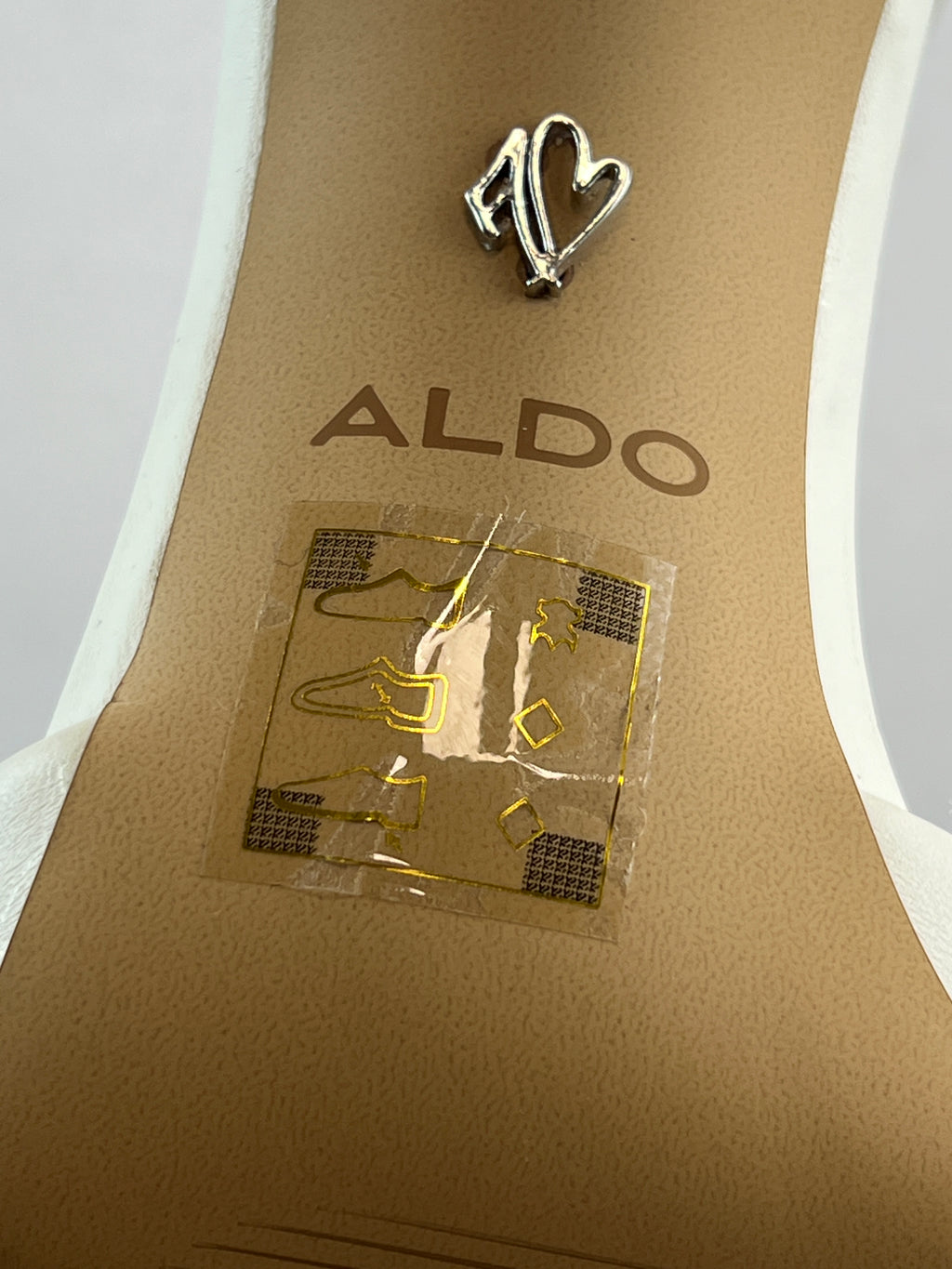 ALDO DERPERLA-121