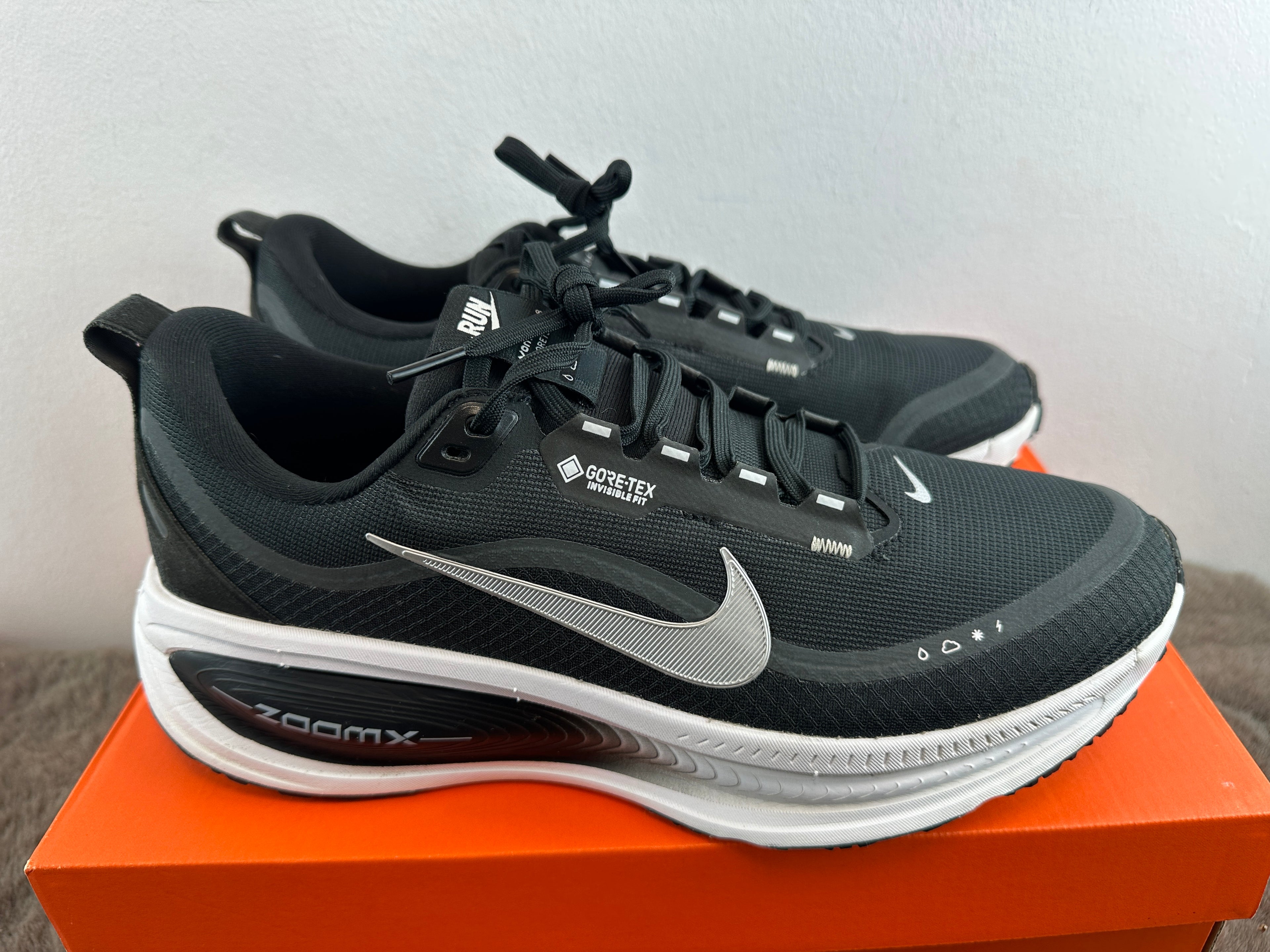 NIKE VOMERO 18 GTX