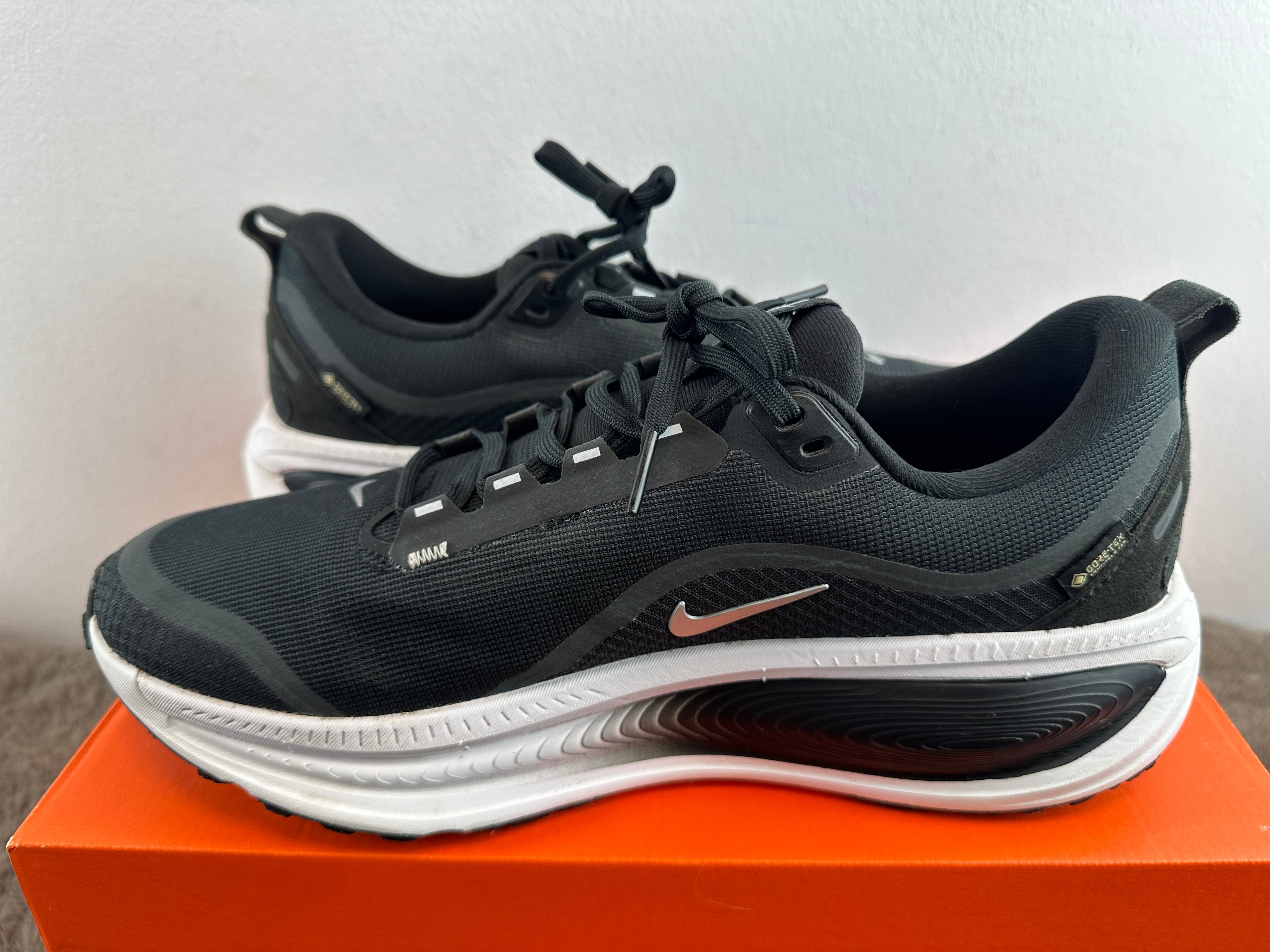 NIKE VOMERO 18 GTX