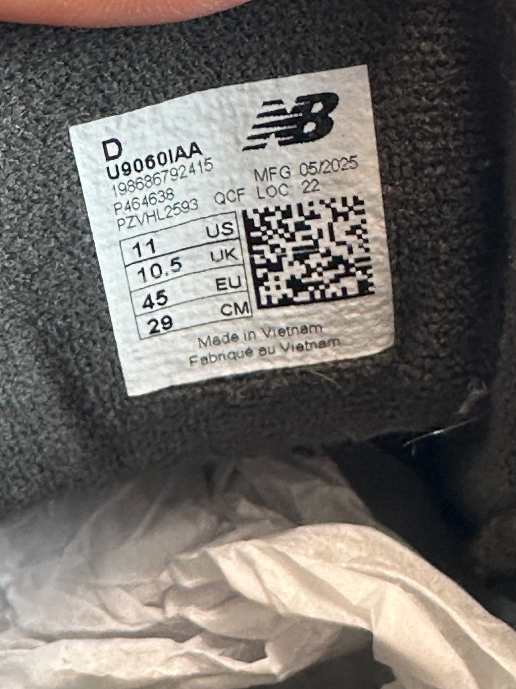 NEW BALANCE U9060IAA