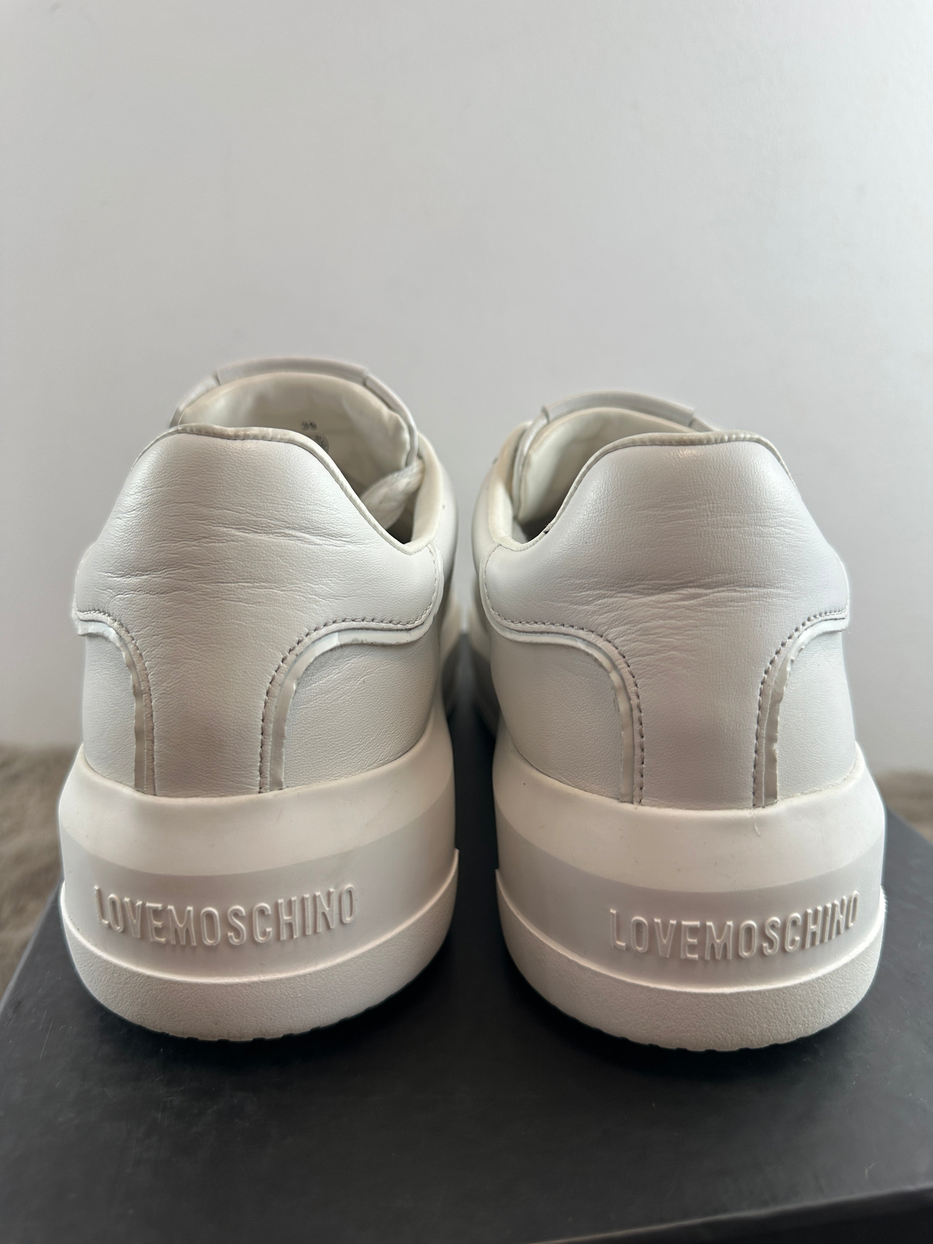 love moschino A15545G0MIA410A