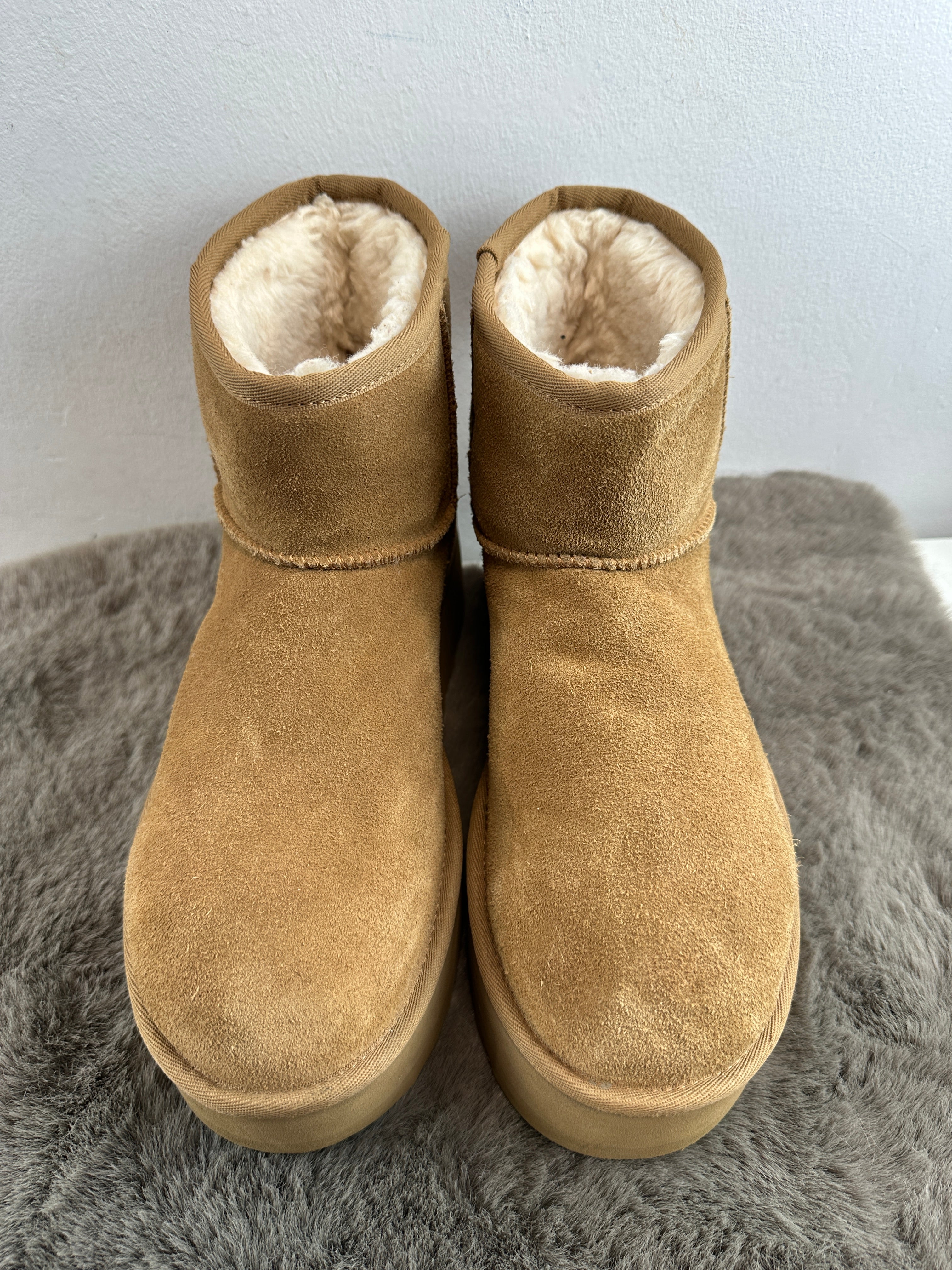 ugg classic mini platform
