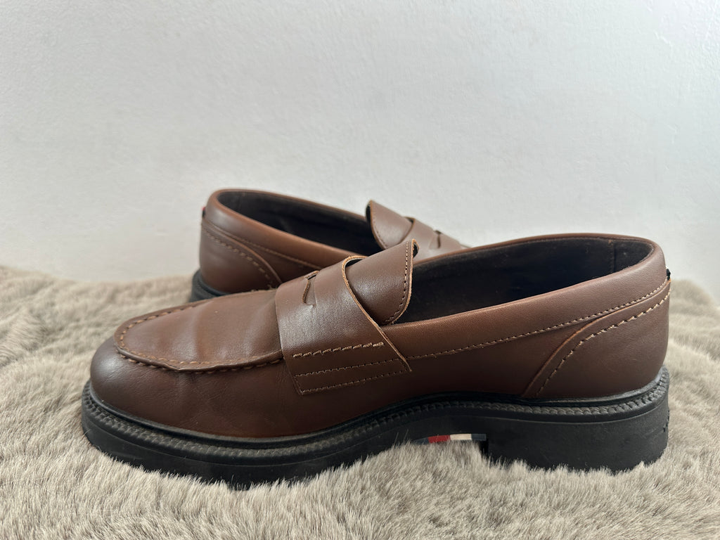 TOMMY HILFIGER LIGHT LEATHER LOAFER