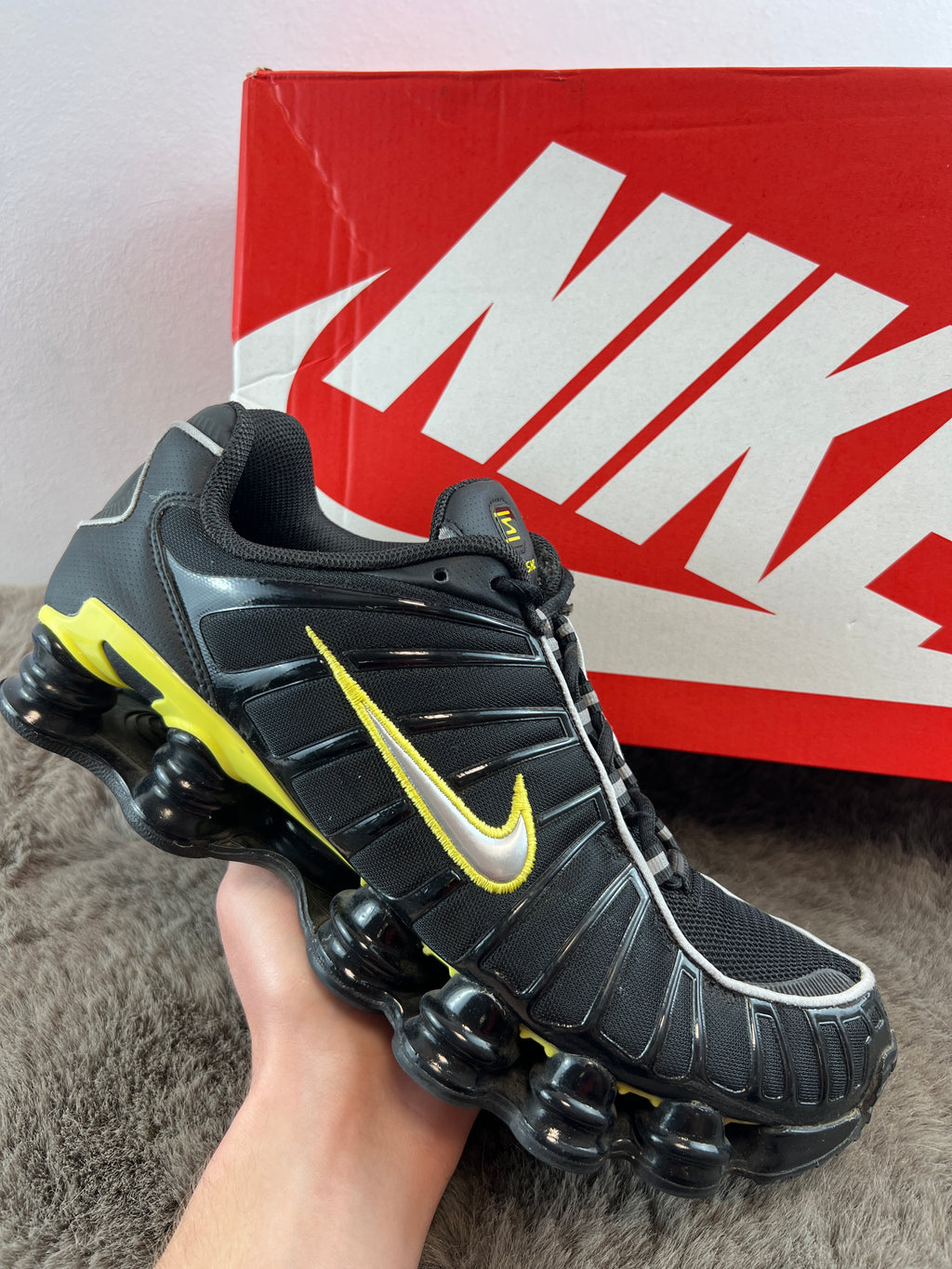 NIKE SHOX TL