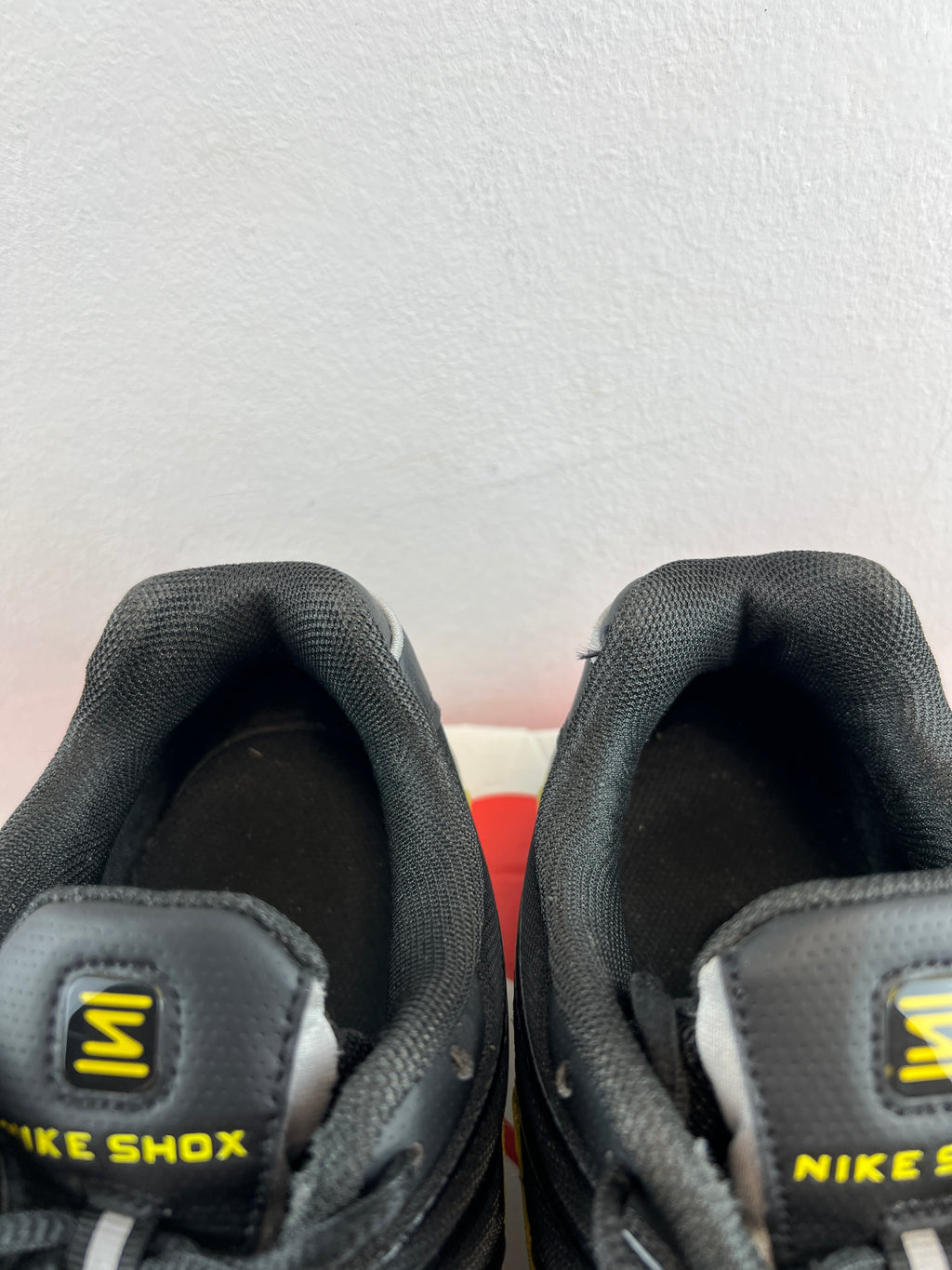 NIKE SHOX TL