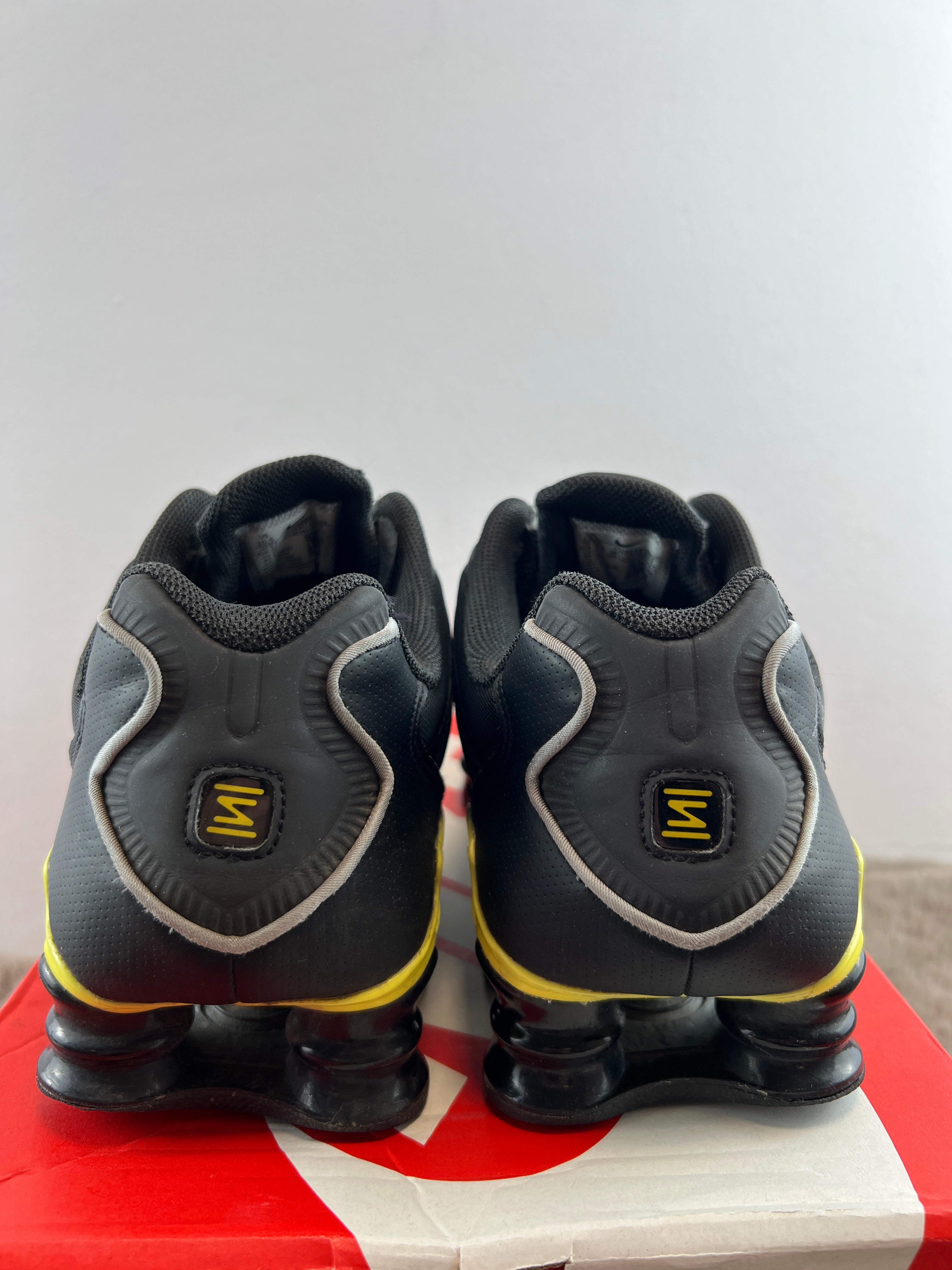 NIKE SHOX TL