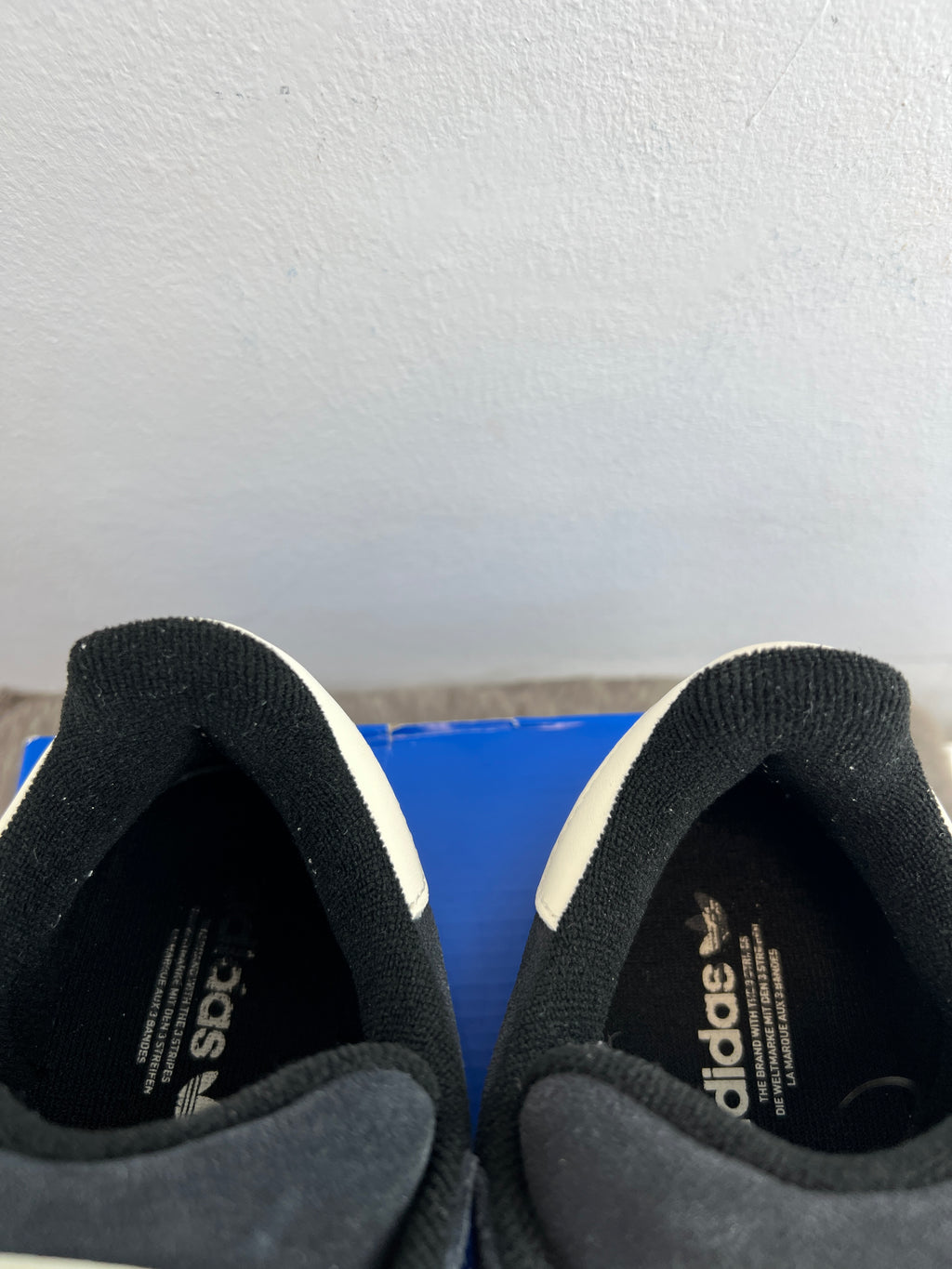 ADIDAS CAMPUS 00s "CORE BLACK"
