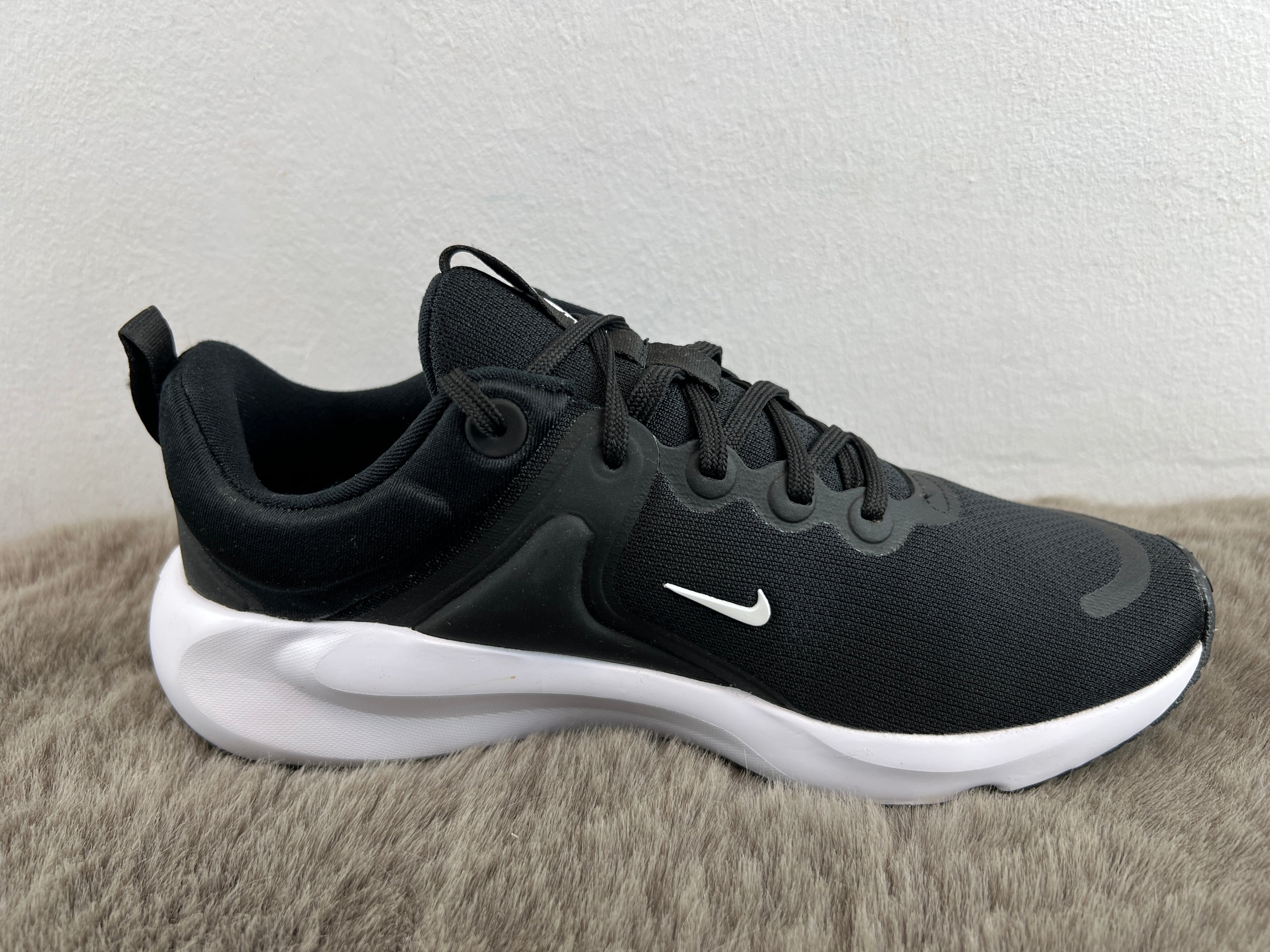 NIKE IN-SEASON TR 14