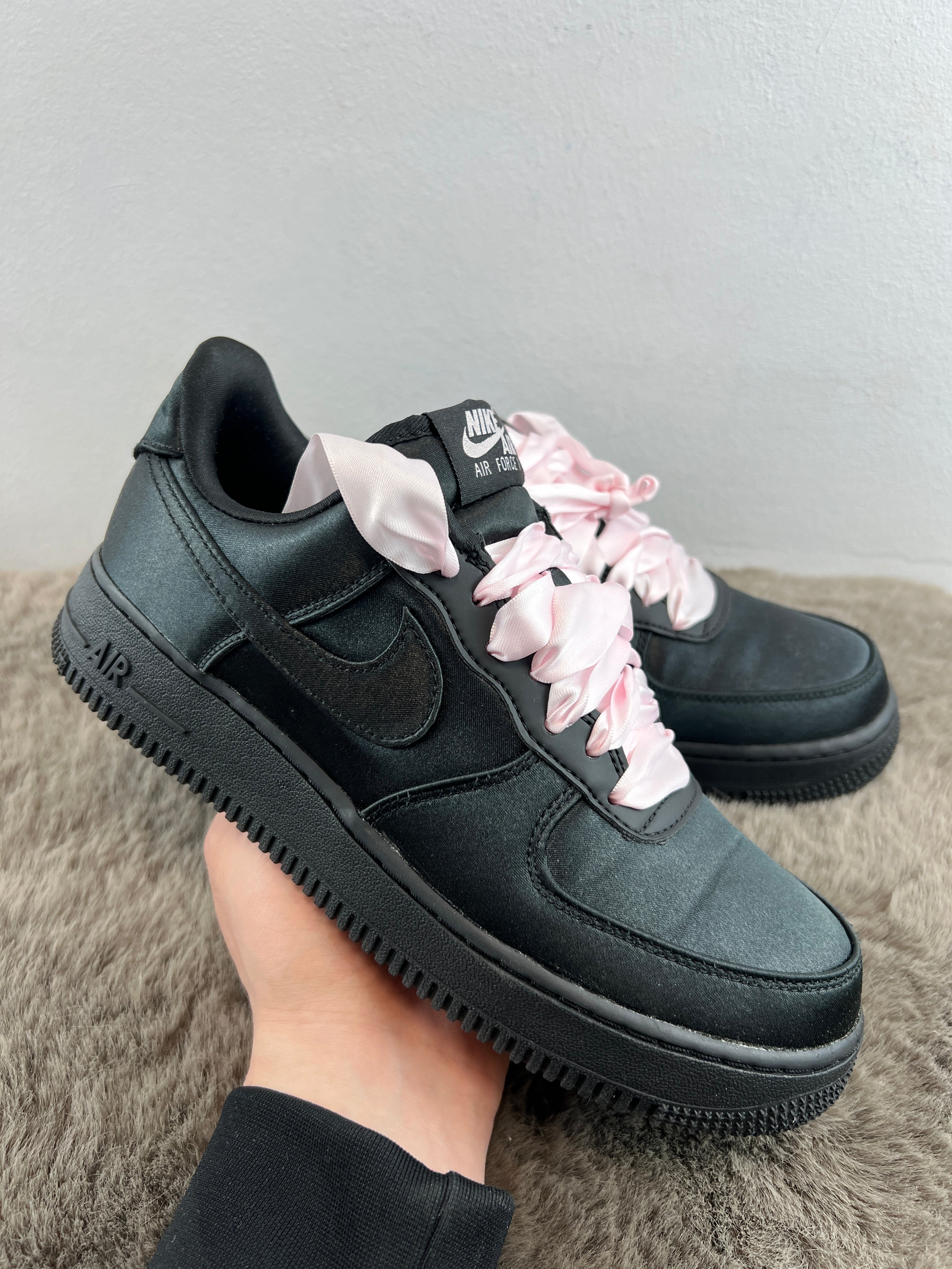 NIKE AIR FORCE 1 LV8 "BLACK SATIN"