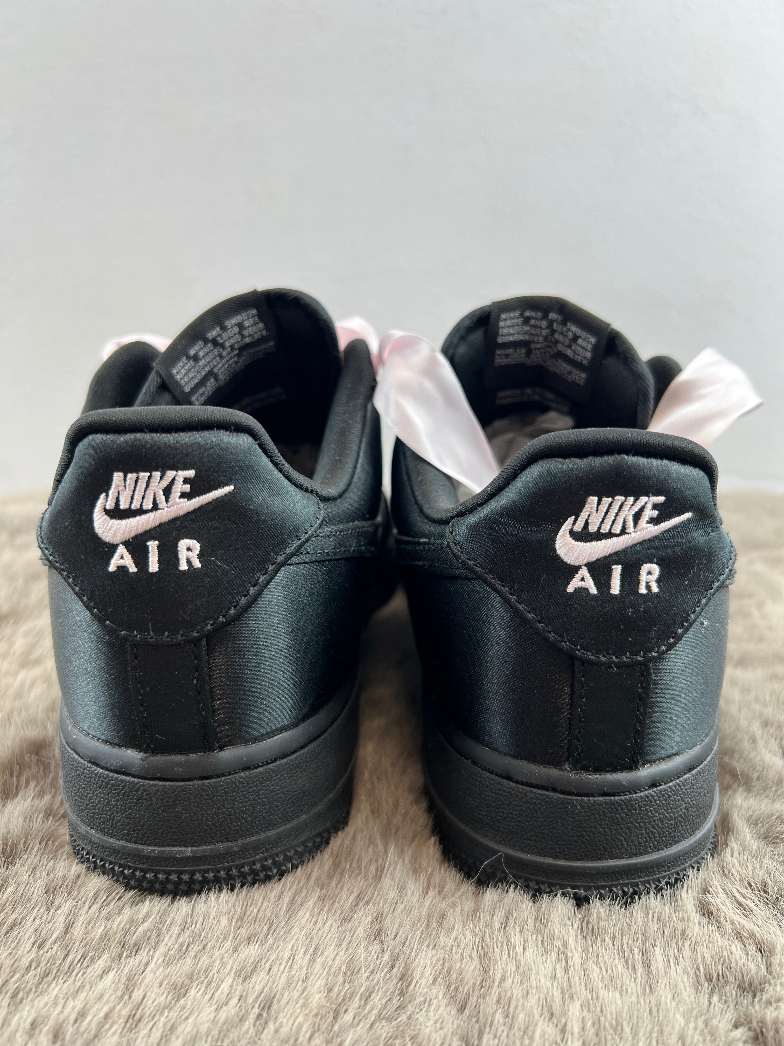 NIKE AIR FORCE 1 LV8 "BLACK SATIN"