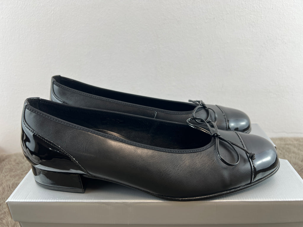 GABOR BALLERINAS