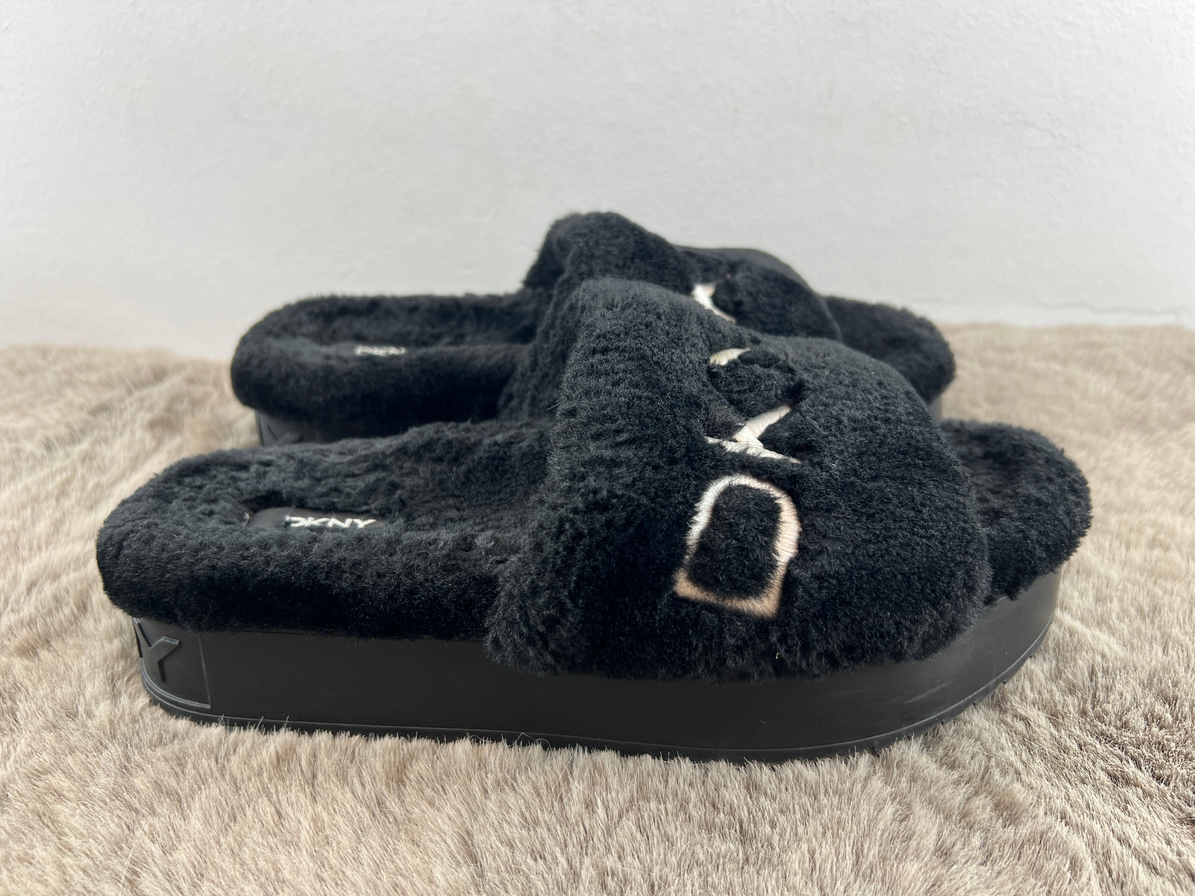 DKNY PALZ