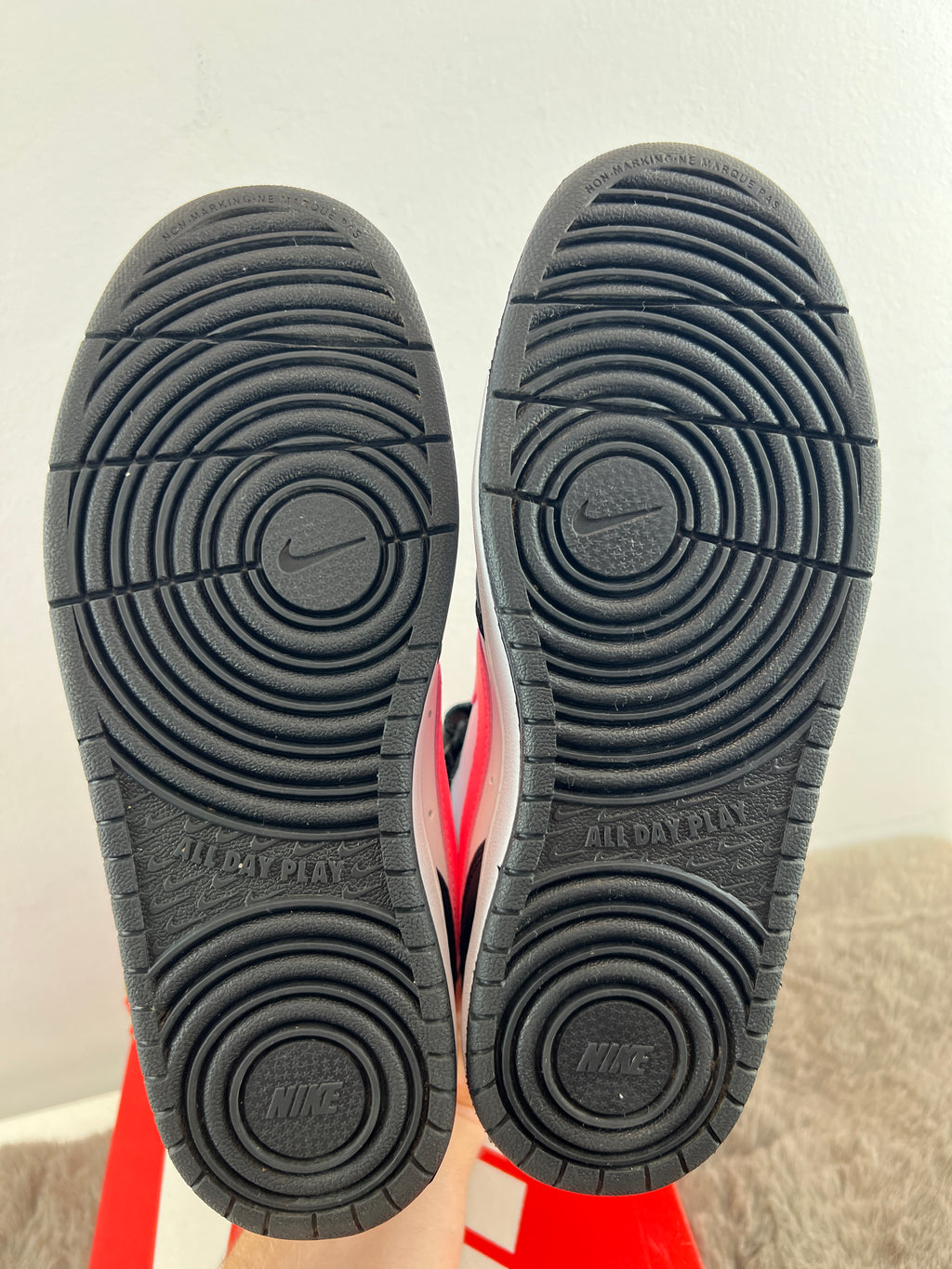 NIKE COURT BOROUGH MID 2 (GS)