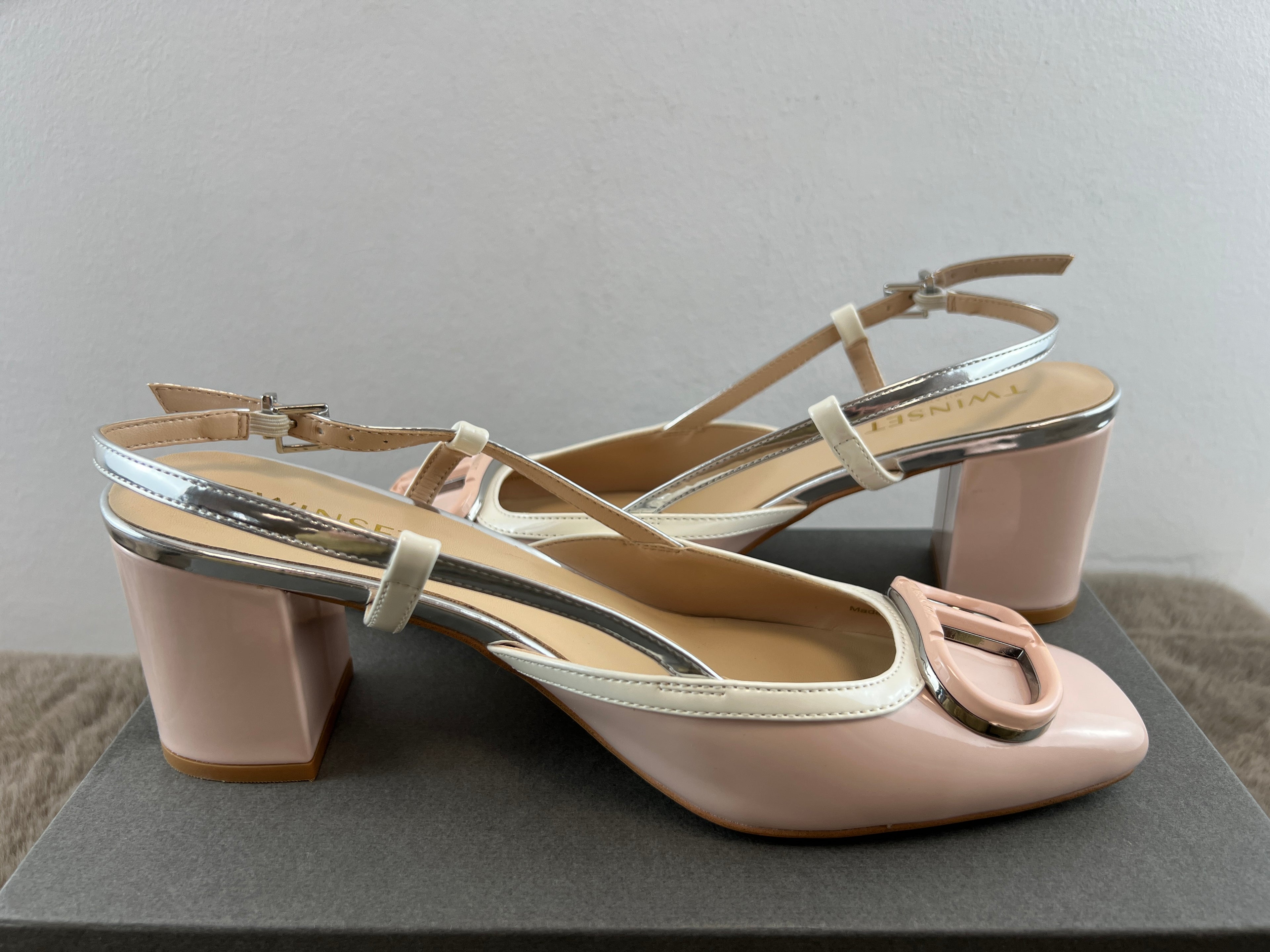 TWINSET SLING BACK