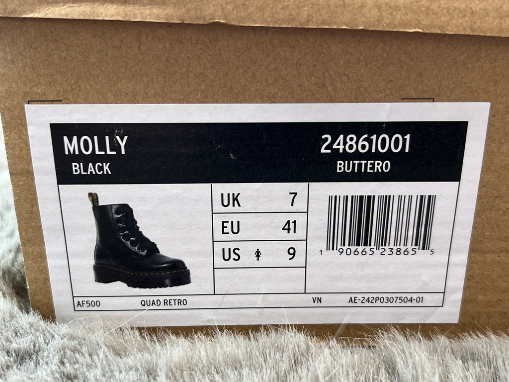 DR. MARTENS MOLLY