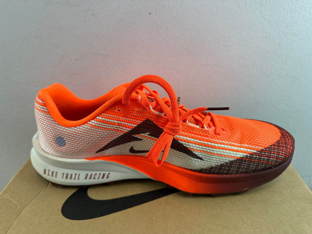 NIKE TERRA KIGER 10