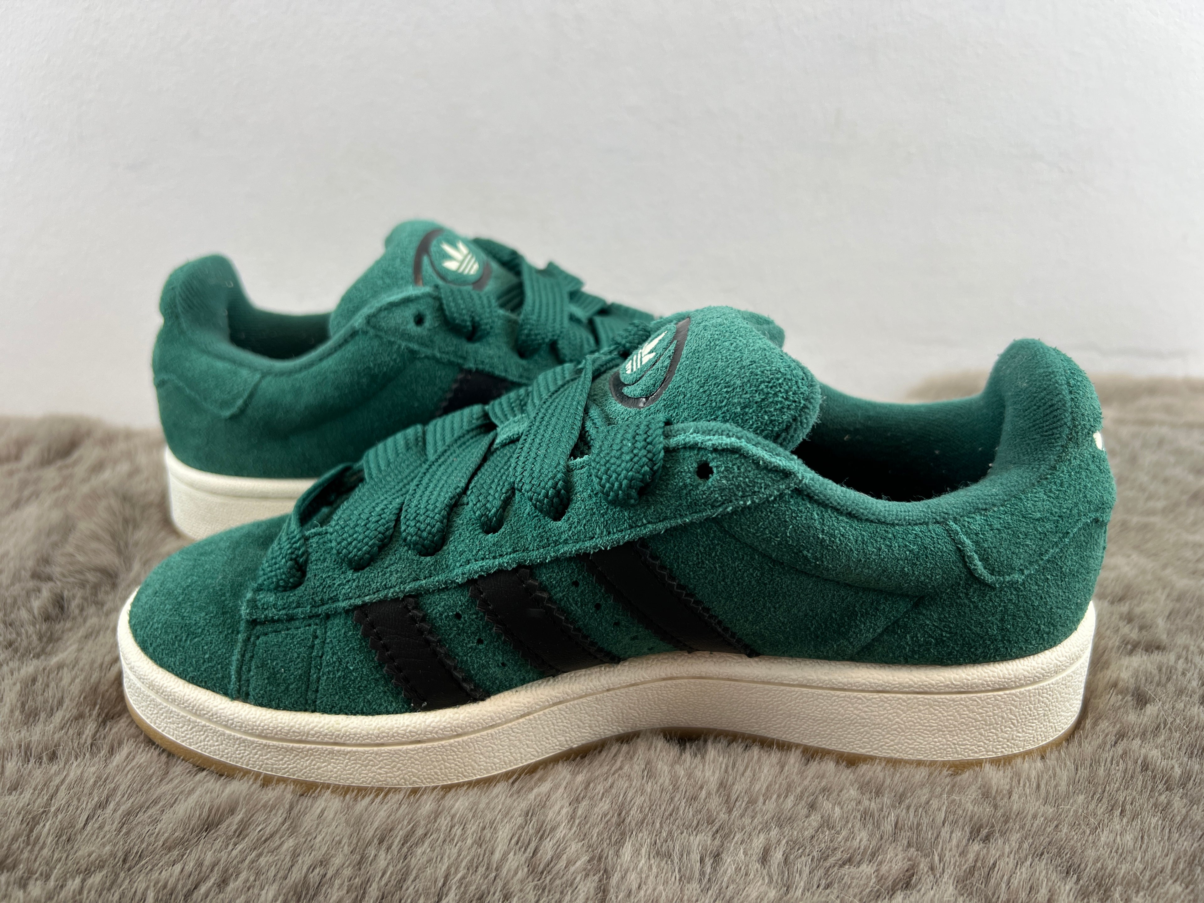 ADIDAS CAMPUS 00s