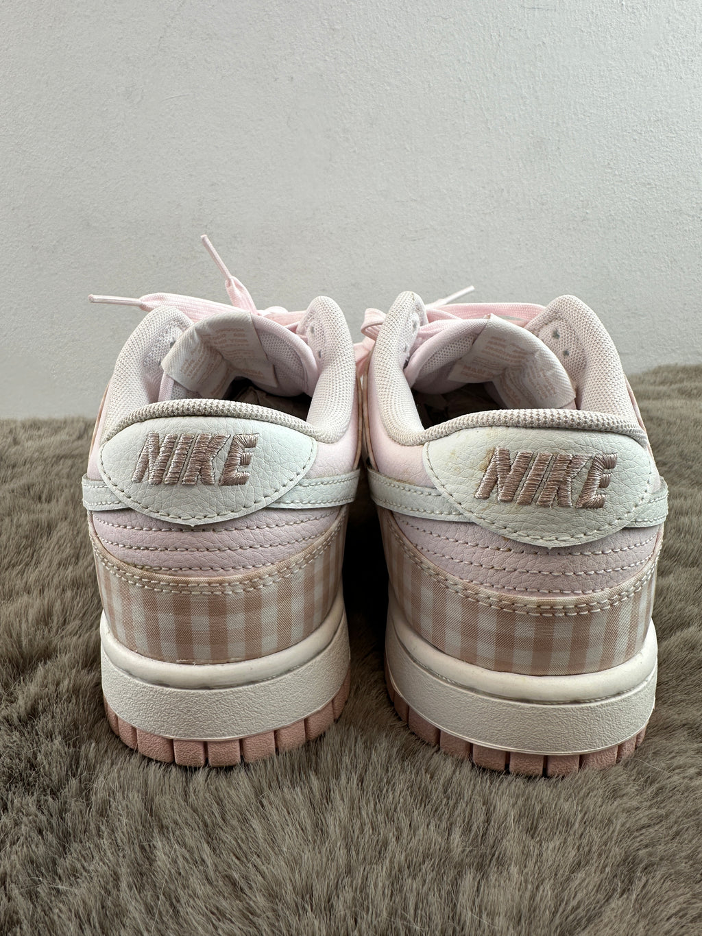 nike dunk low pink gingham