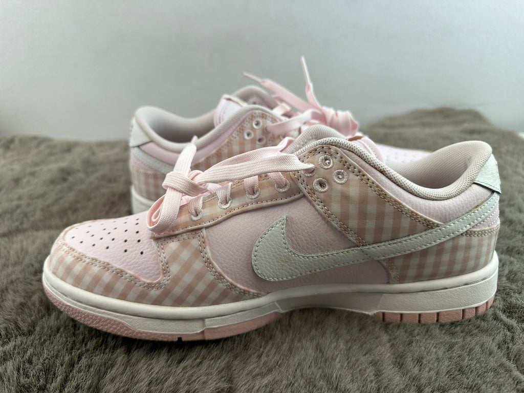 nike dunk low pink gingham