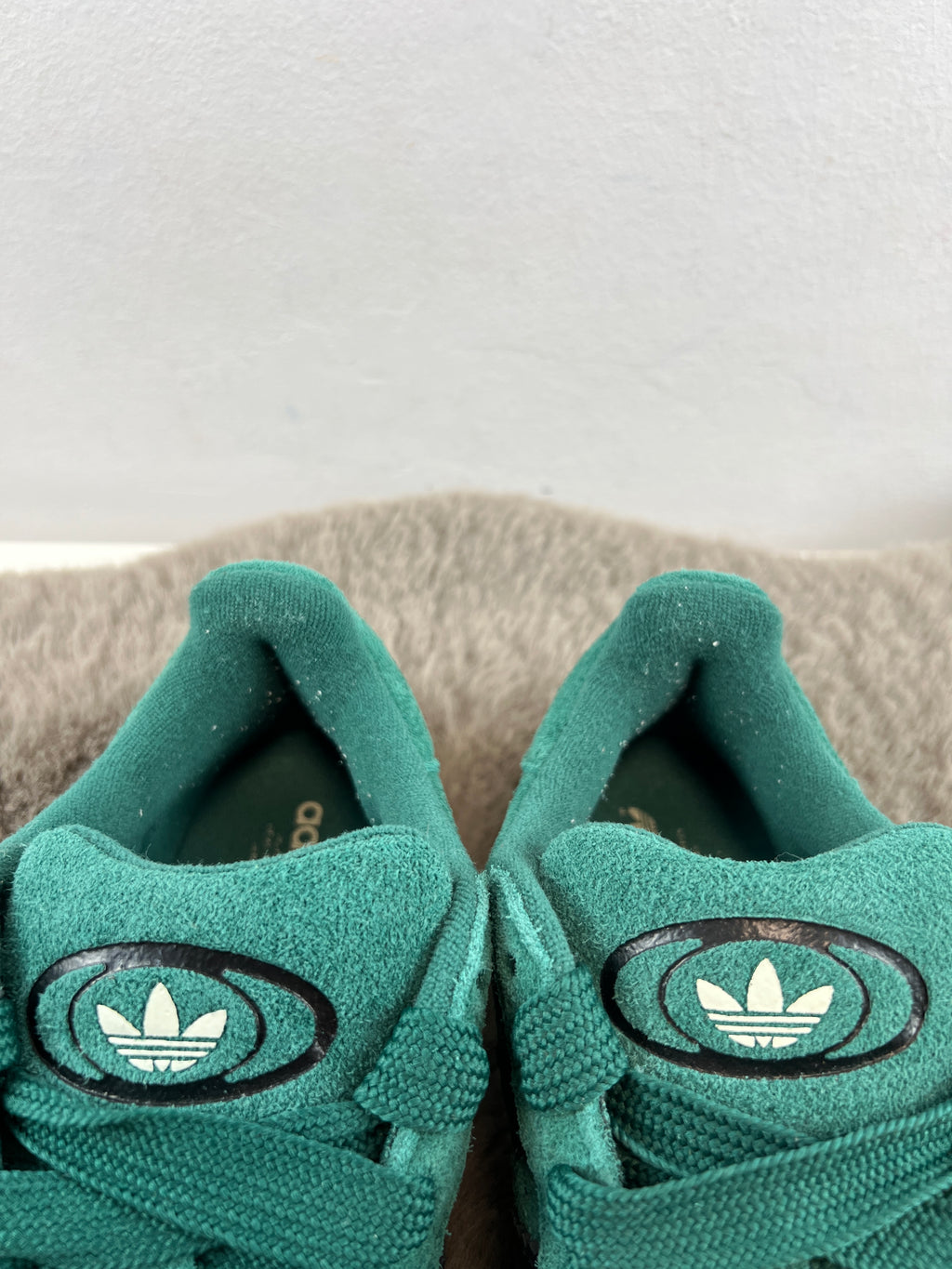 ADIDAS CAMPUS 00s