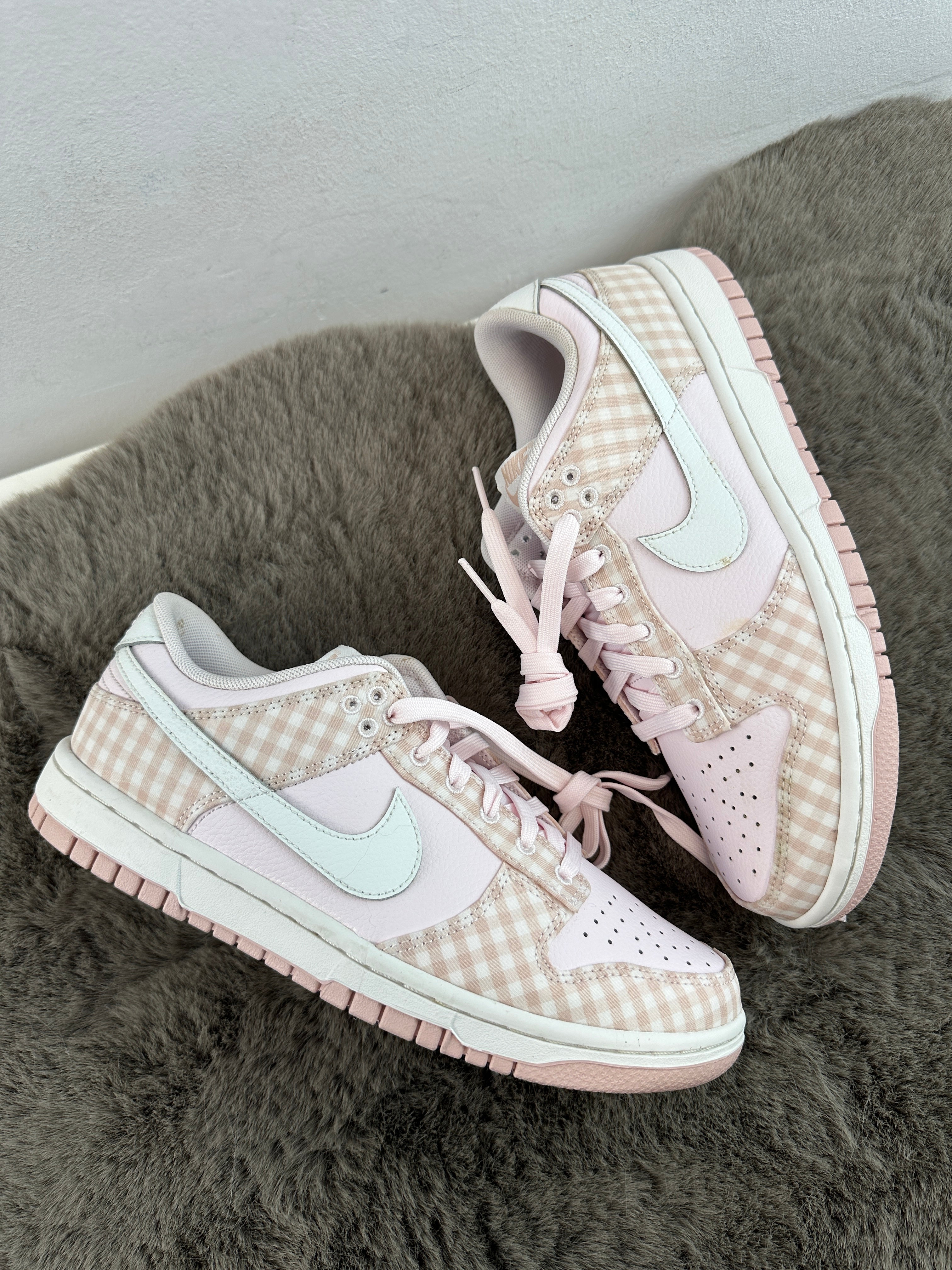 nike dunk low pink gingham