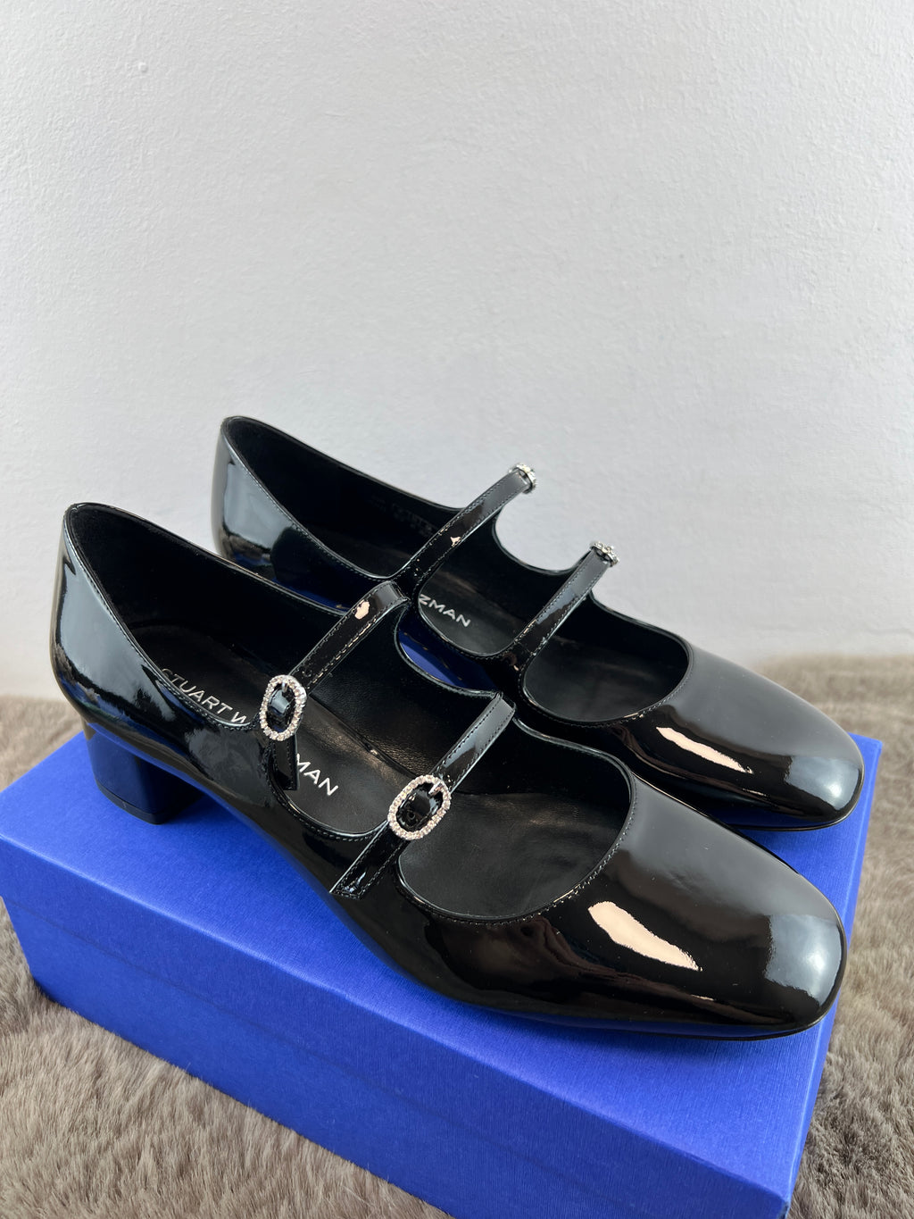 STUART WEITZMAN CLARIS MJ 35 PUMP