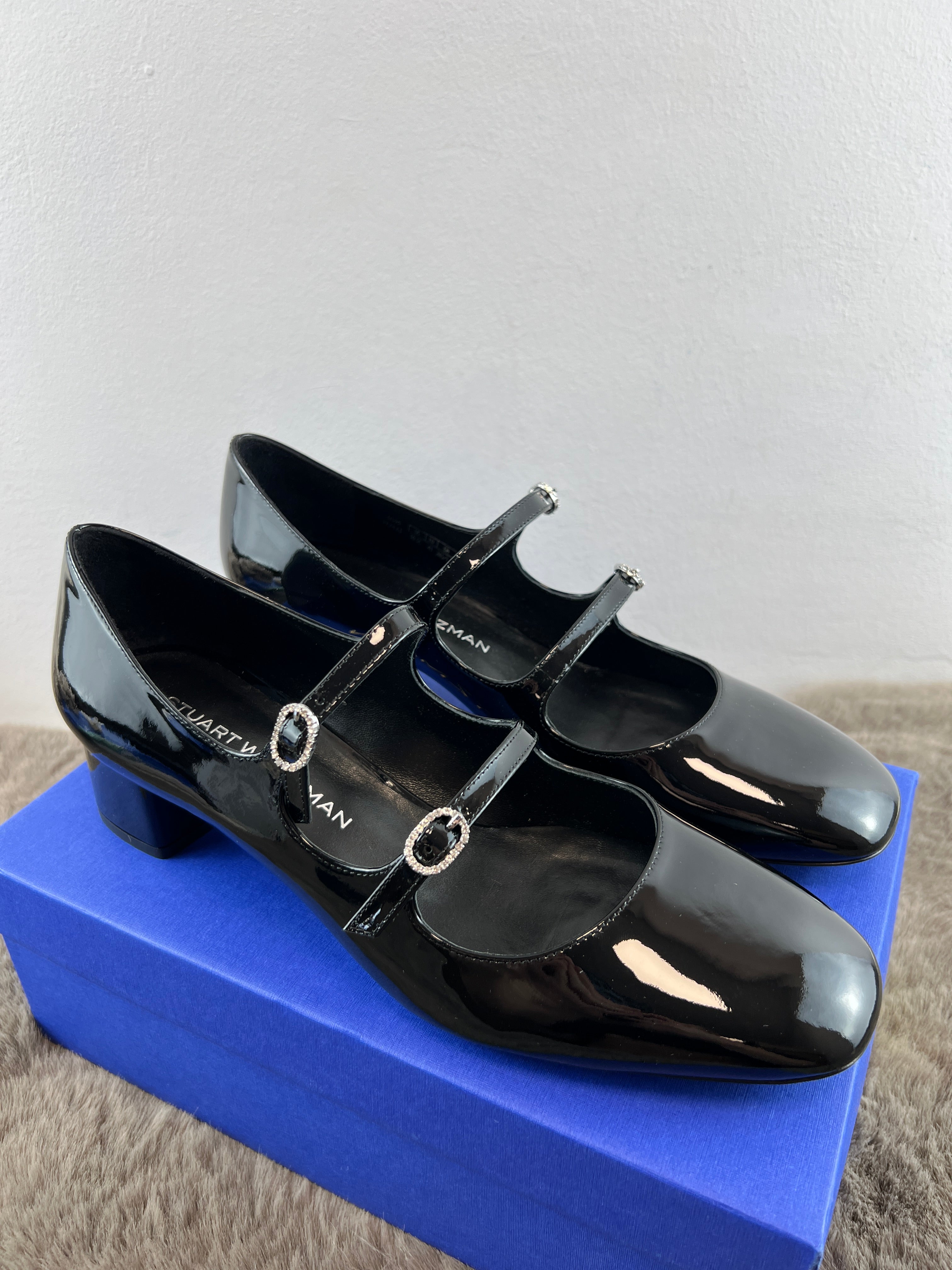 STUART WEITZMAN CLARIS MJ 35 PUMP