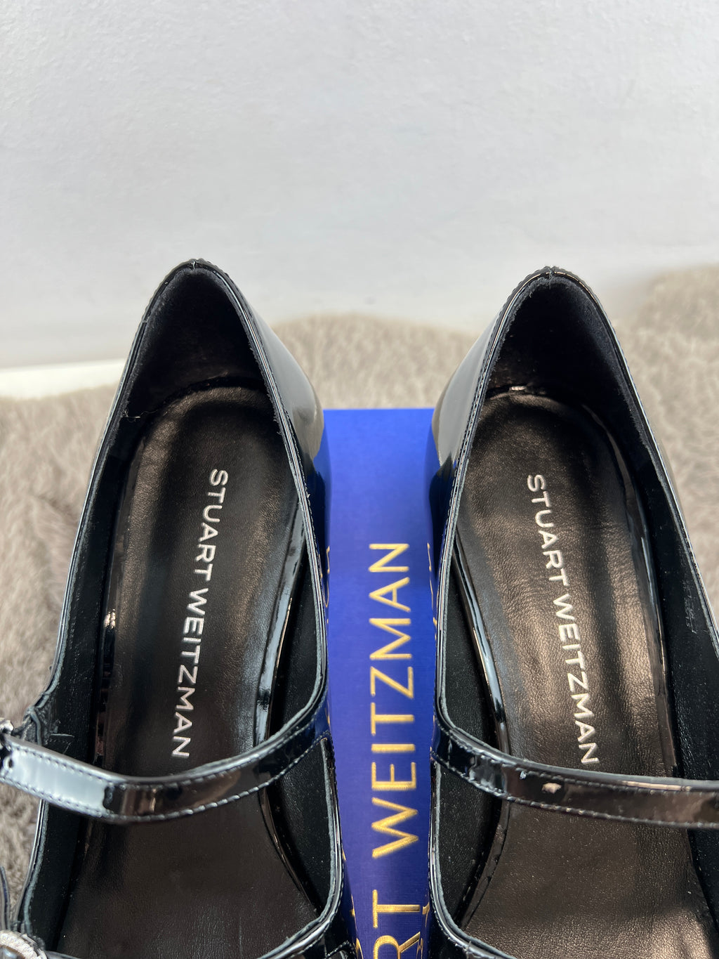 STUART WEITZMAN CLARIS MJ 35 PUMP