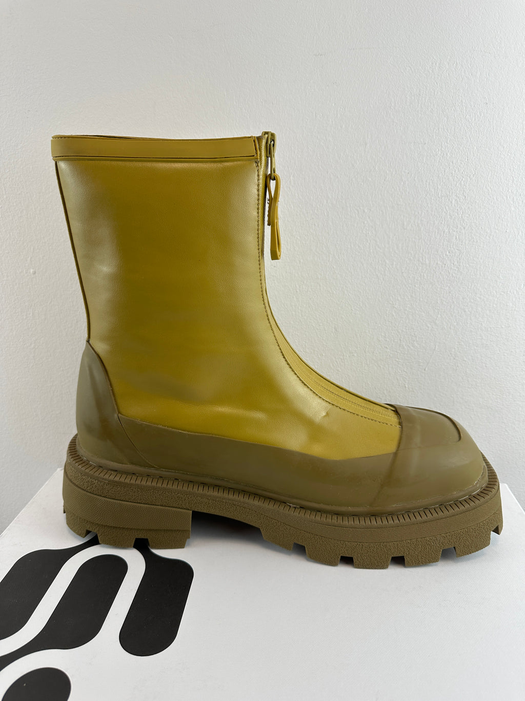 eytys aquari faux leather