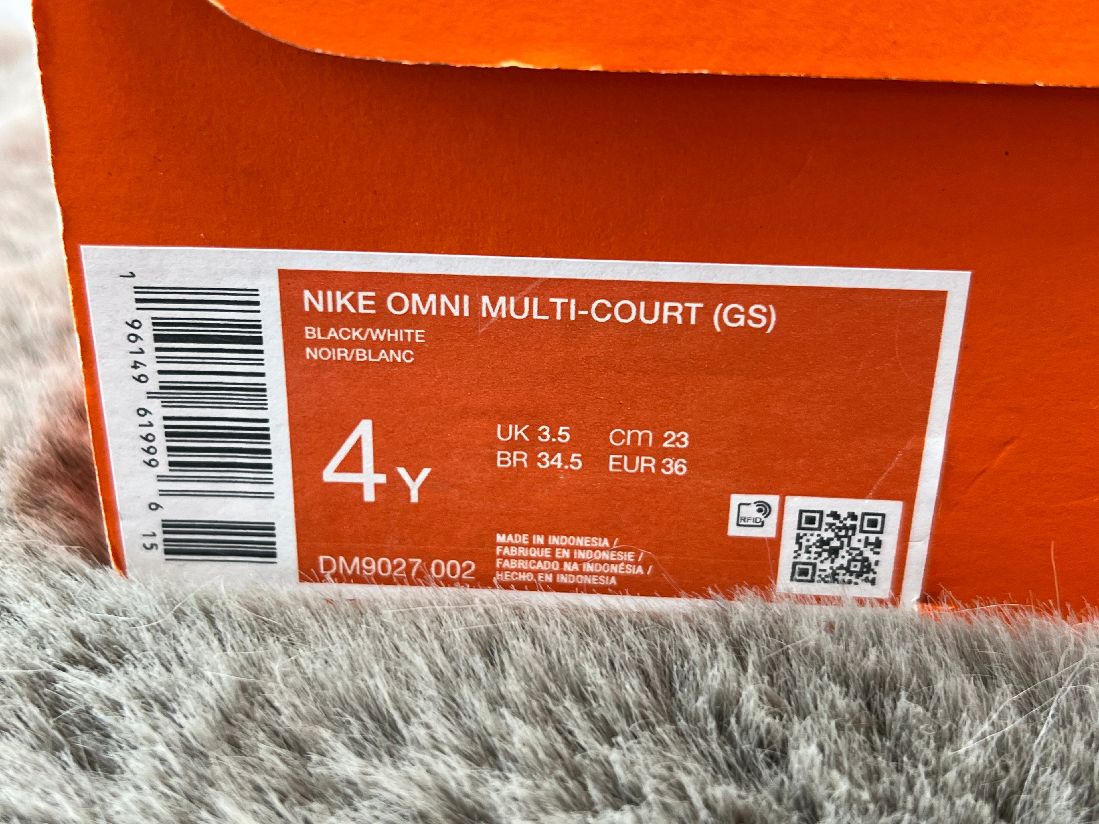 NIKE OMNI MULTI-COURT