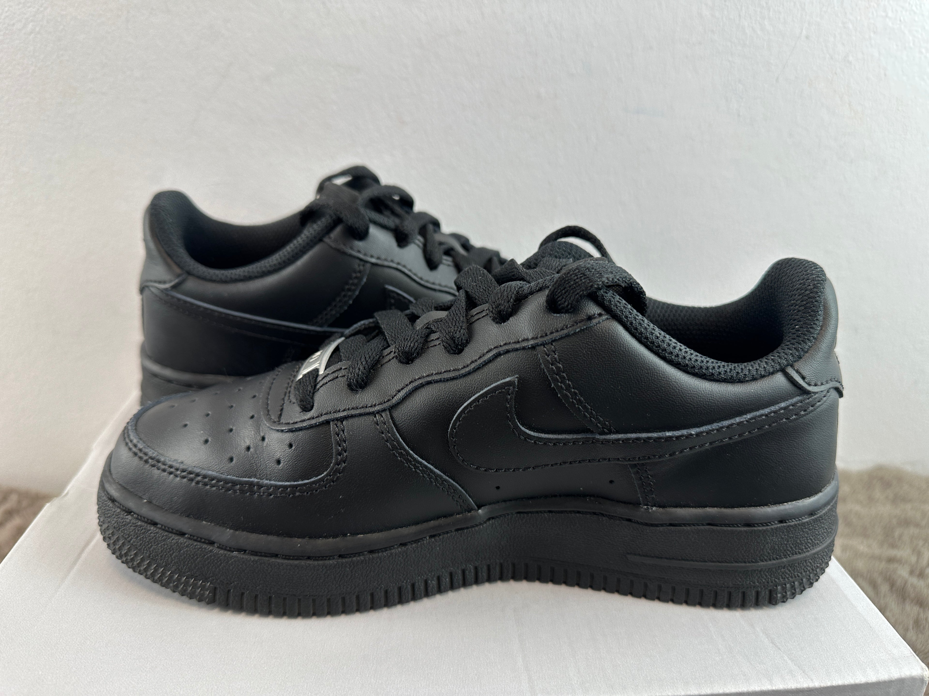NIKE AIR FORCE 1 LE (GS)