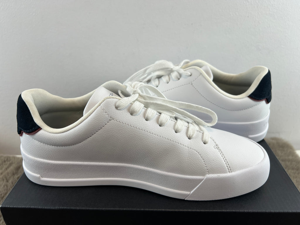 TOMMY HILFIGER COURT DETAIL ESS LTH