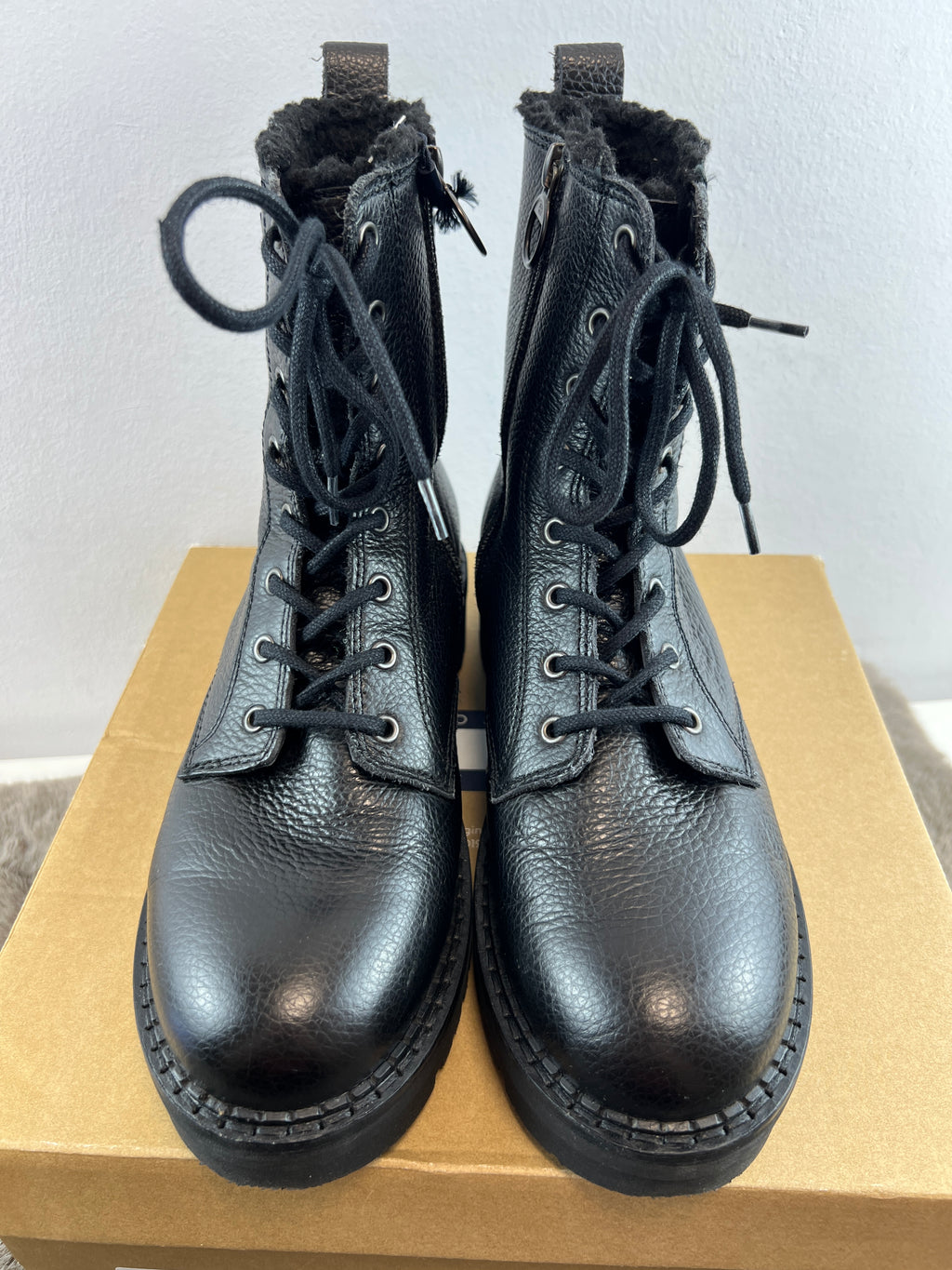 TOMMY HILFIGER URBAN BOOT TUMBLED LTR