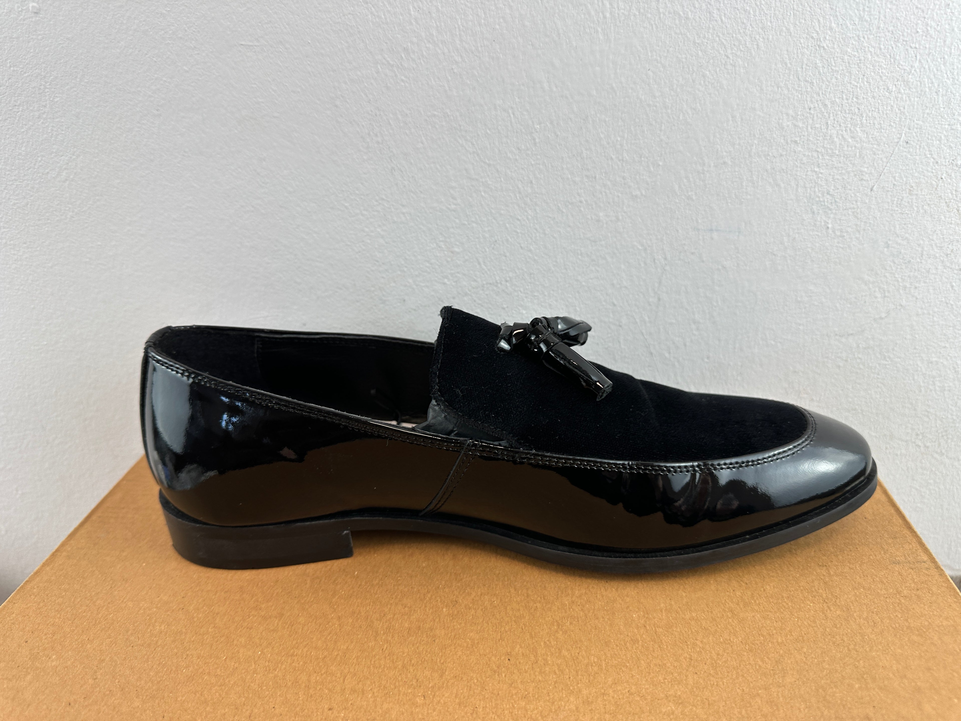 ZIGN LOAFERS