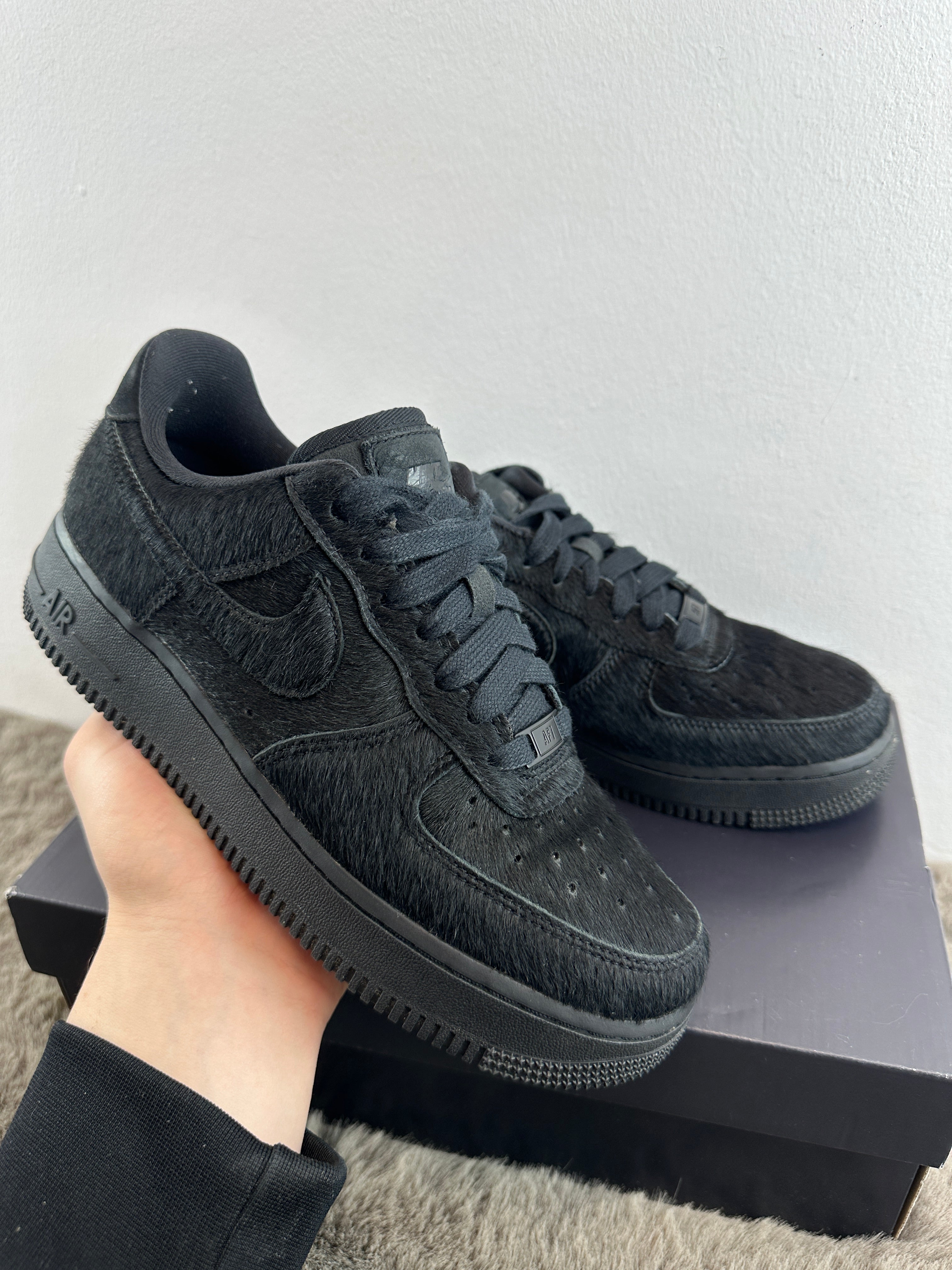 NIKE AIR FORCE 1 "PONY HAIR"