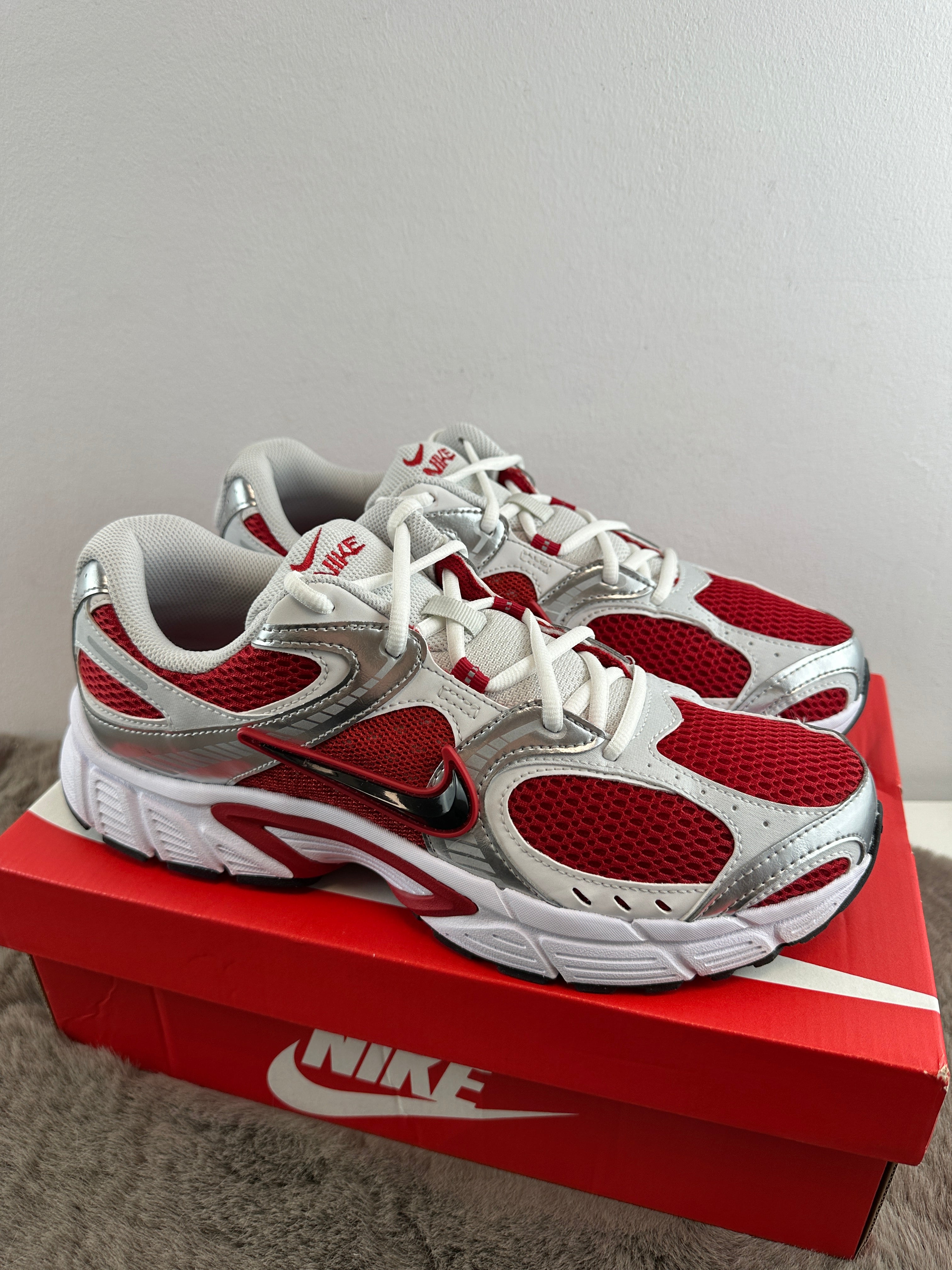 NIKE V5 RNR