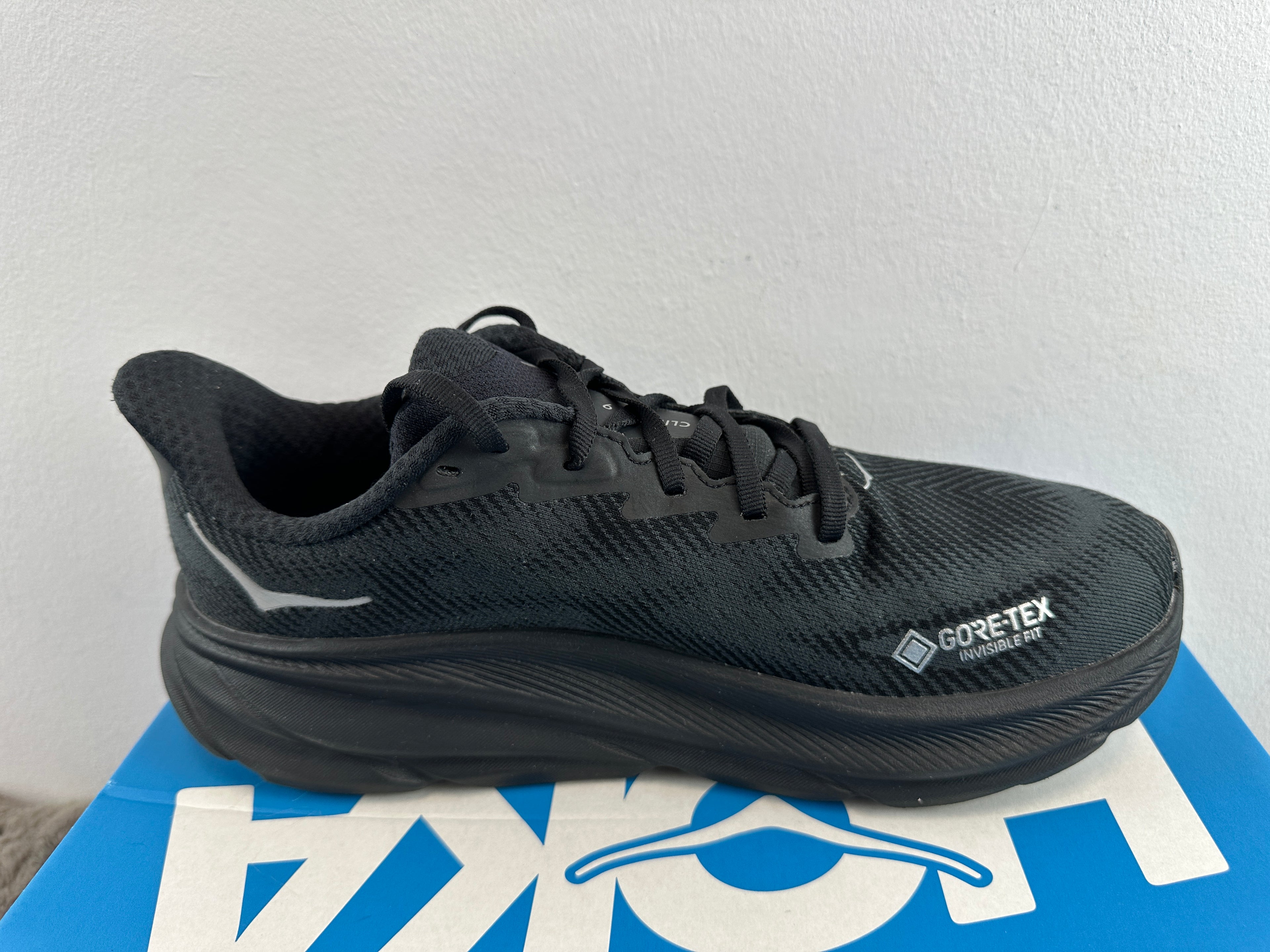HOKA CLIFTON 9 GTX